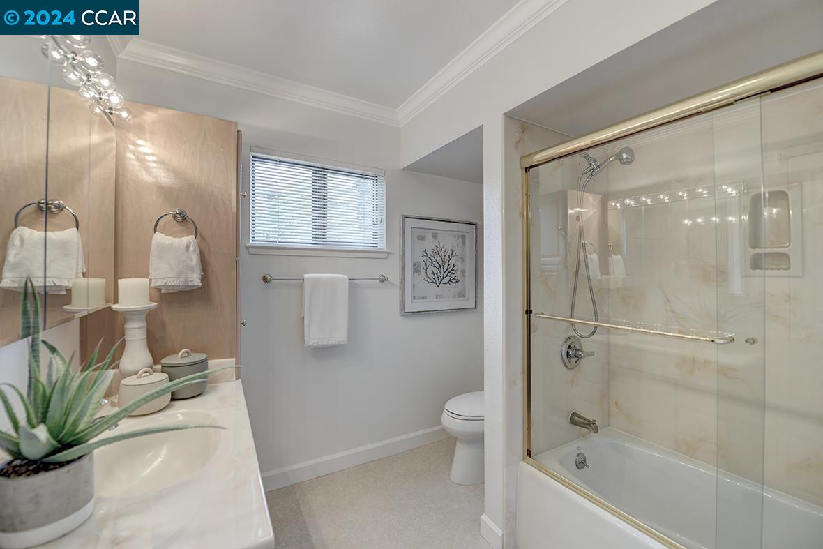 Detail Gallery Image 29 of 56 For 1641 Canyonwood Ct #7,  Walnut Creek,  CA 94595 - 2 Beds | 2 Baths