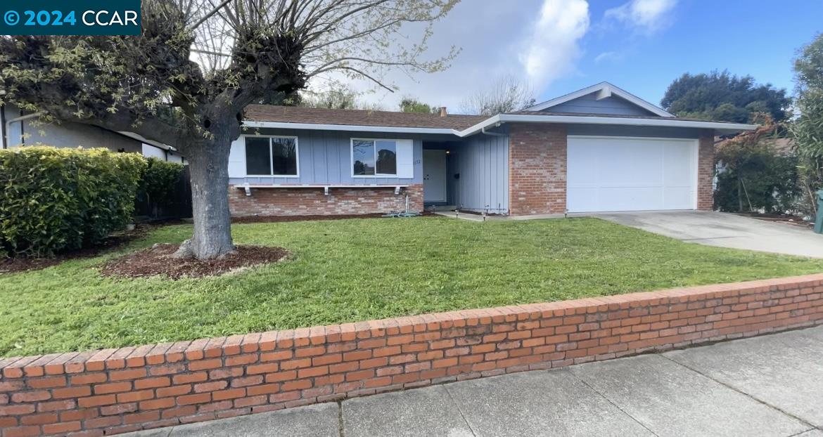 Detail Gallery Image 1 of 1 For 1172 Alberdan Cir, Pinole,  CA 94564 - 3 Beds | 2 Baths