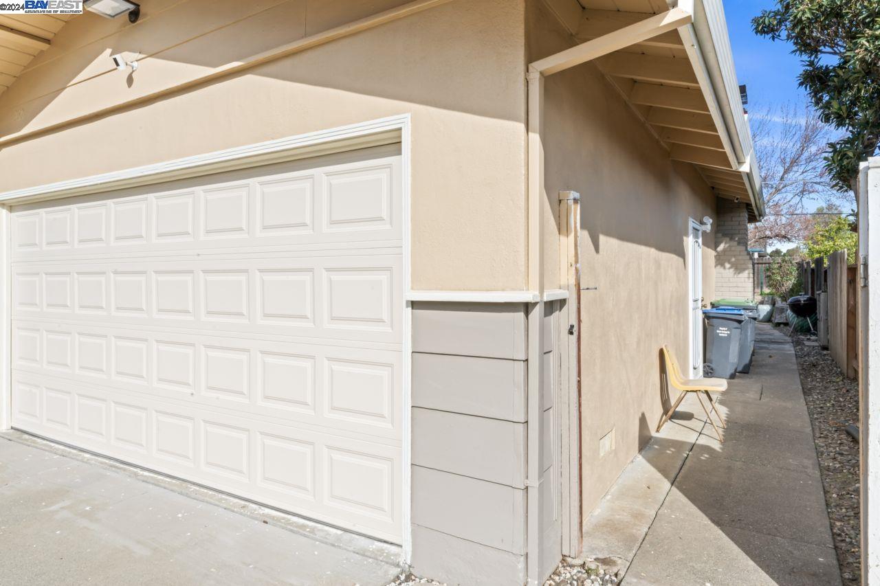 Detail Gallery Image 5 of 33 For 250 Begonia Blvd, Fairfield,  CA 94533 - 3 Beds | 2 Baths