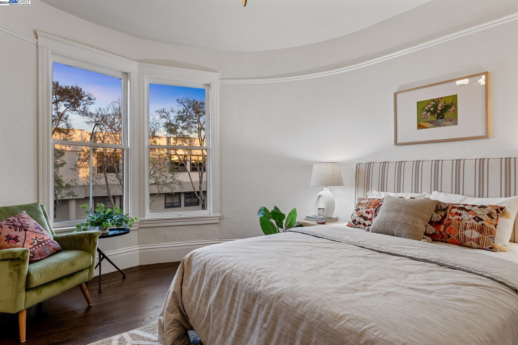 Detail Gallery Image 32 of 54 For 1219 Walnut St, Alameda,  CA 94501 - 4 Beds | 2 Baths