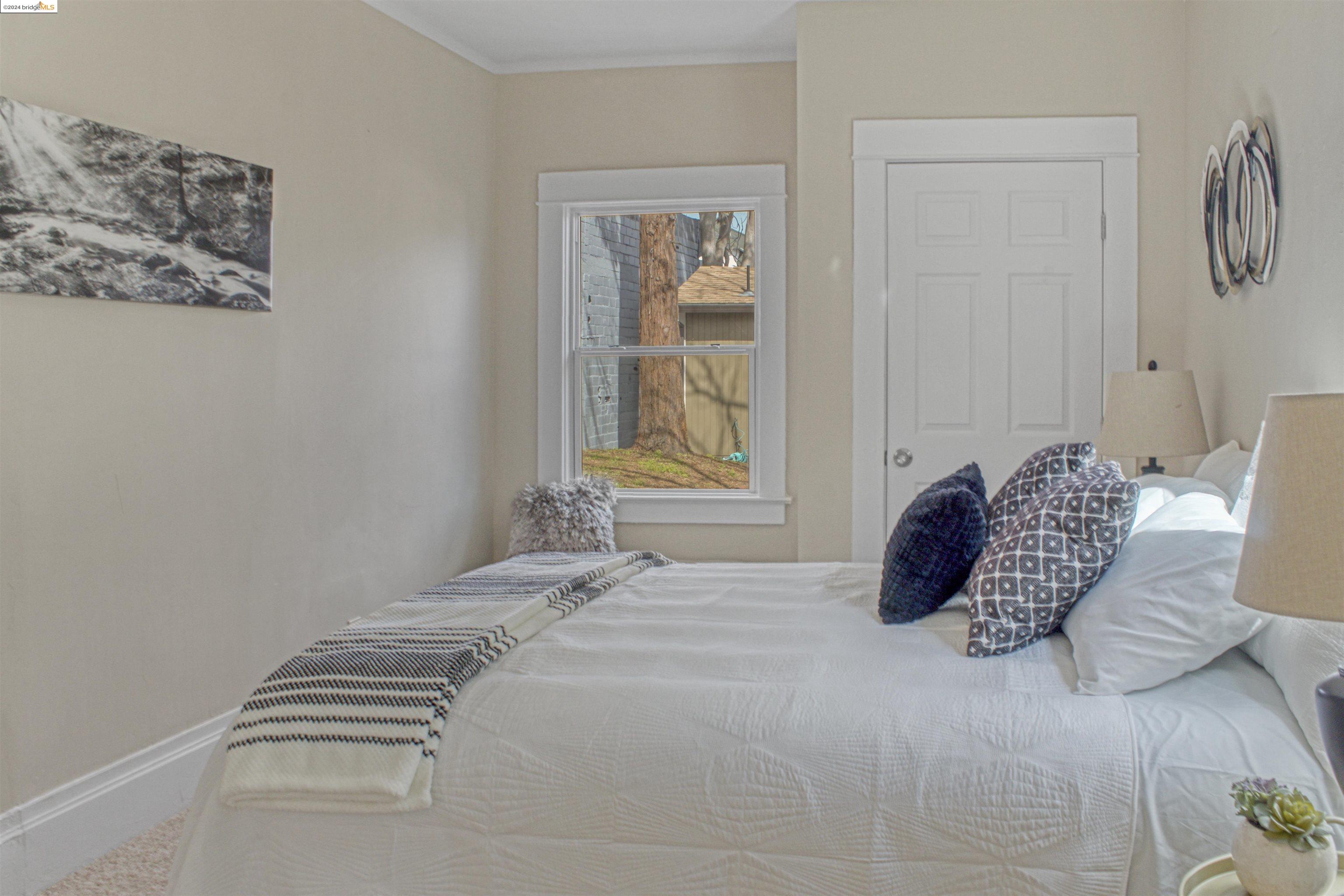 Detail Gallery Image 22 of 47 For 240 5th St, Richmond,  CA 94801 - 4 Beds | 1/1 Baths