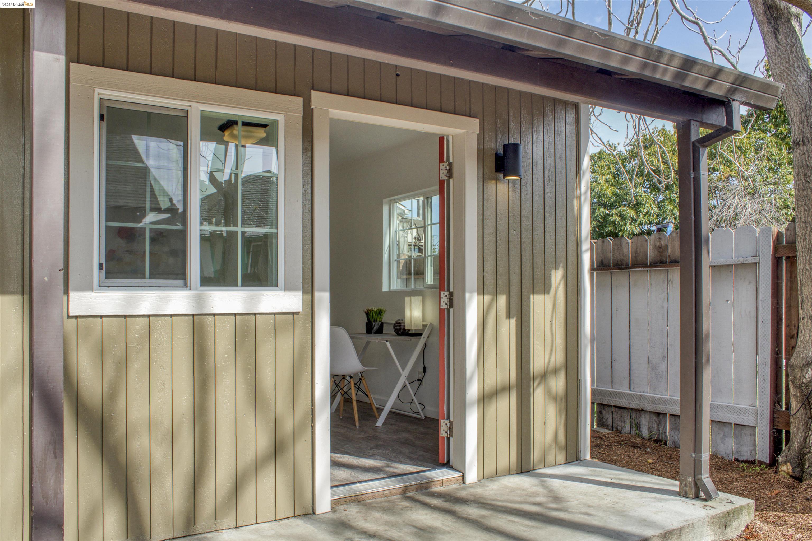 Detail Gallery Image 37 of 47 For 240 5th St, Richmond,  CA 94801 - 4 Beds | 1/1 Baths