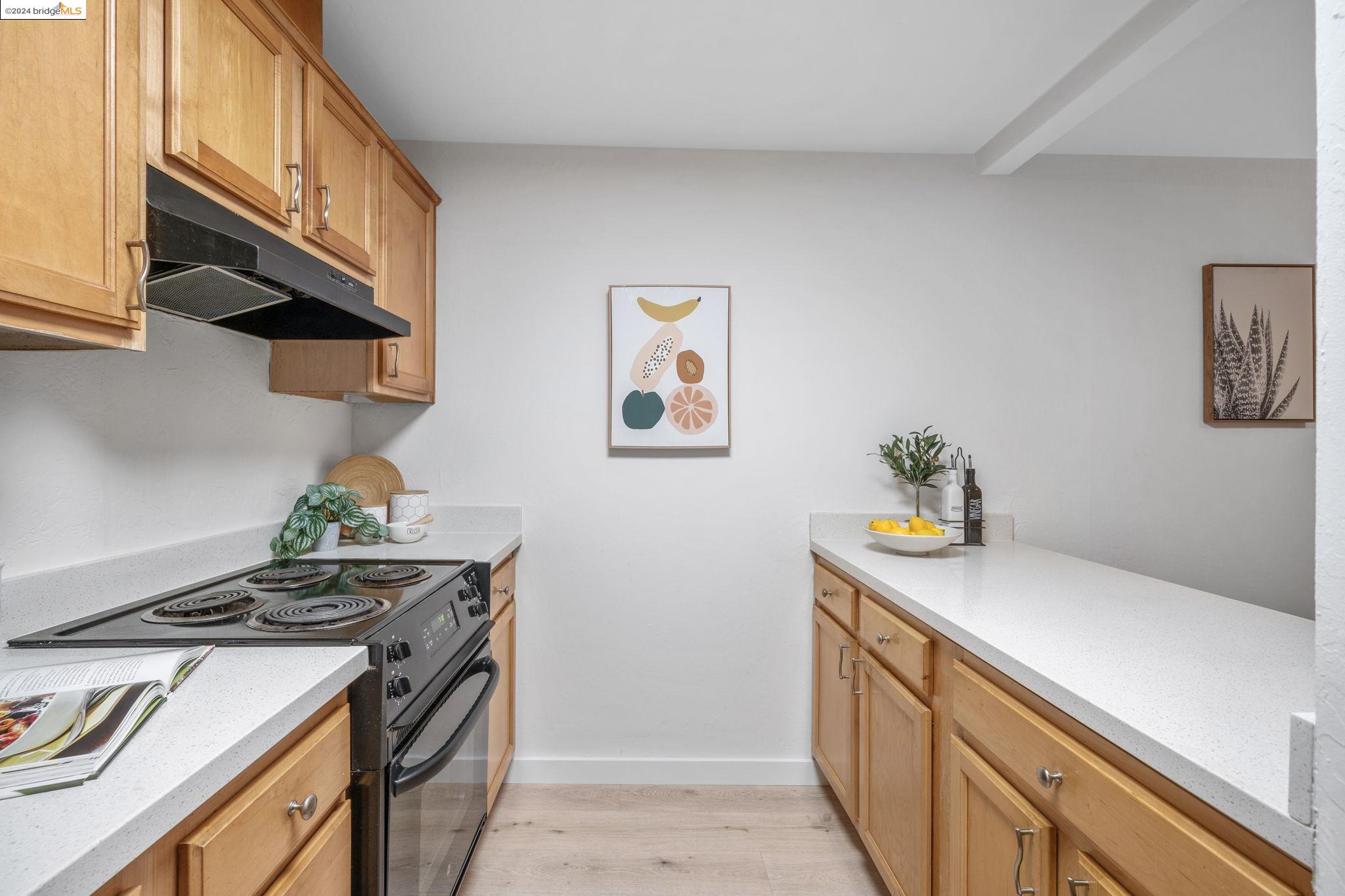 Detail Gallery Image 11 of 37 For 3751 Harrison St #102,  Oakland,  CA 94611 - 1 Beds | 1 Baths