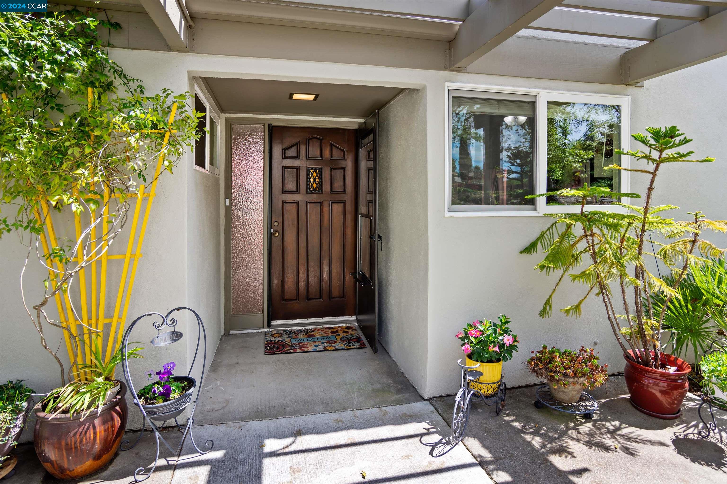 Detail Gallery Image 5 of 24 For 335 Tampico, Walnut Creek,  CA 94598 - 2 Beds | 2 Baths