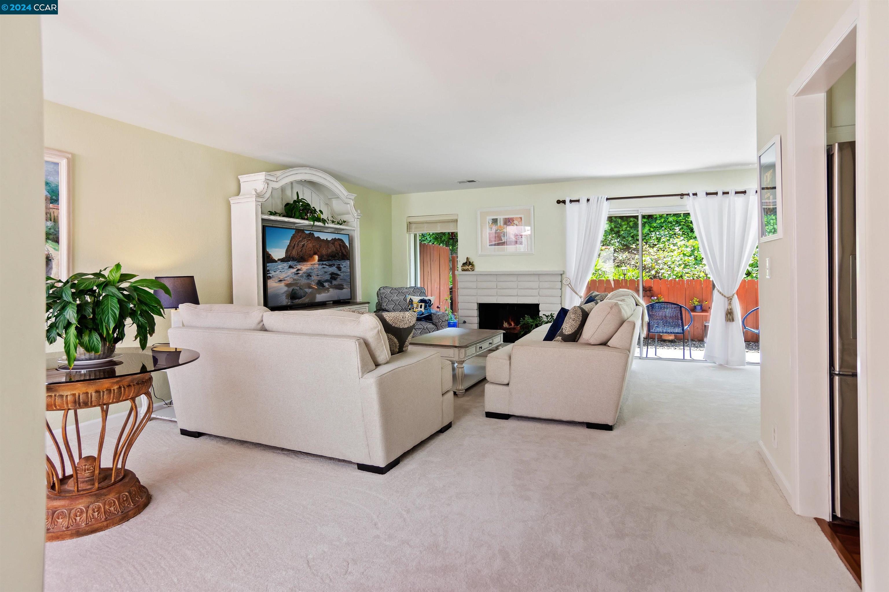 Detail Gallery Image 9 of 24 For 335 Tampico, Walnut Creek,  CA 94598 - 2 Beds | 2 Baths