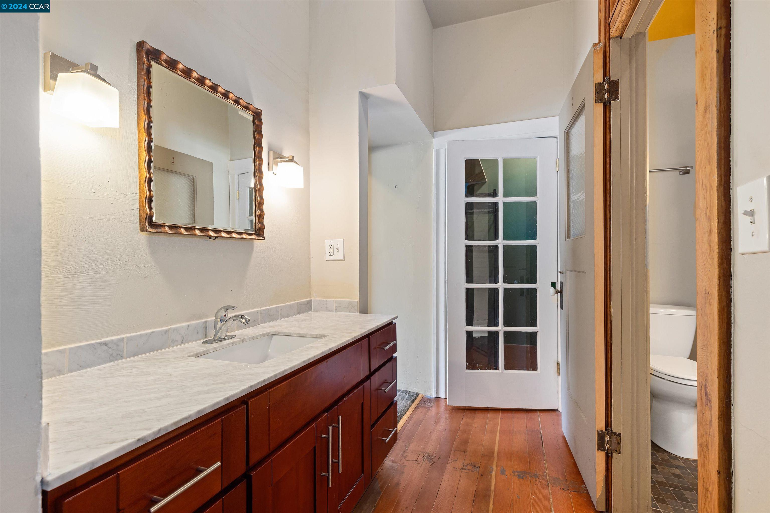 Detail Gallery Image 25 of 40 For 2410 9th St, Berkeley,  CA 94710 - – Beds | – Baths