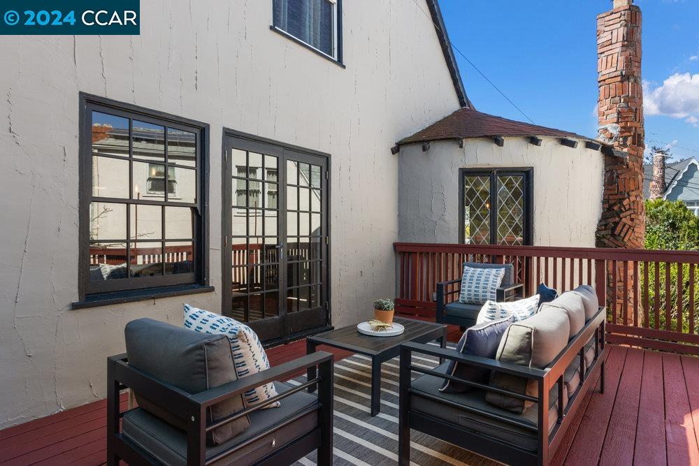 Detail Gallery Image 13 of 48 For 4628 Meldon Ave., Oakland,  CA 94619-2646 - 4 Beds | 2 Baths