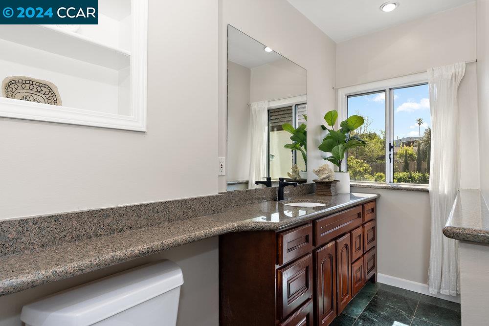 Detail Gallery Image 34 of 48 For 4628 Meldon Ave., Oakland,  CA 94619-2646 - 4 Beds | 2 Baths