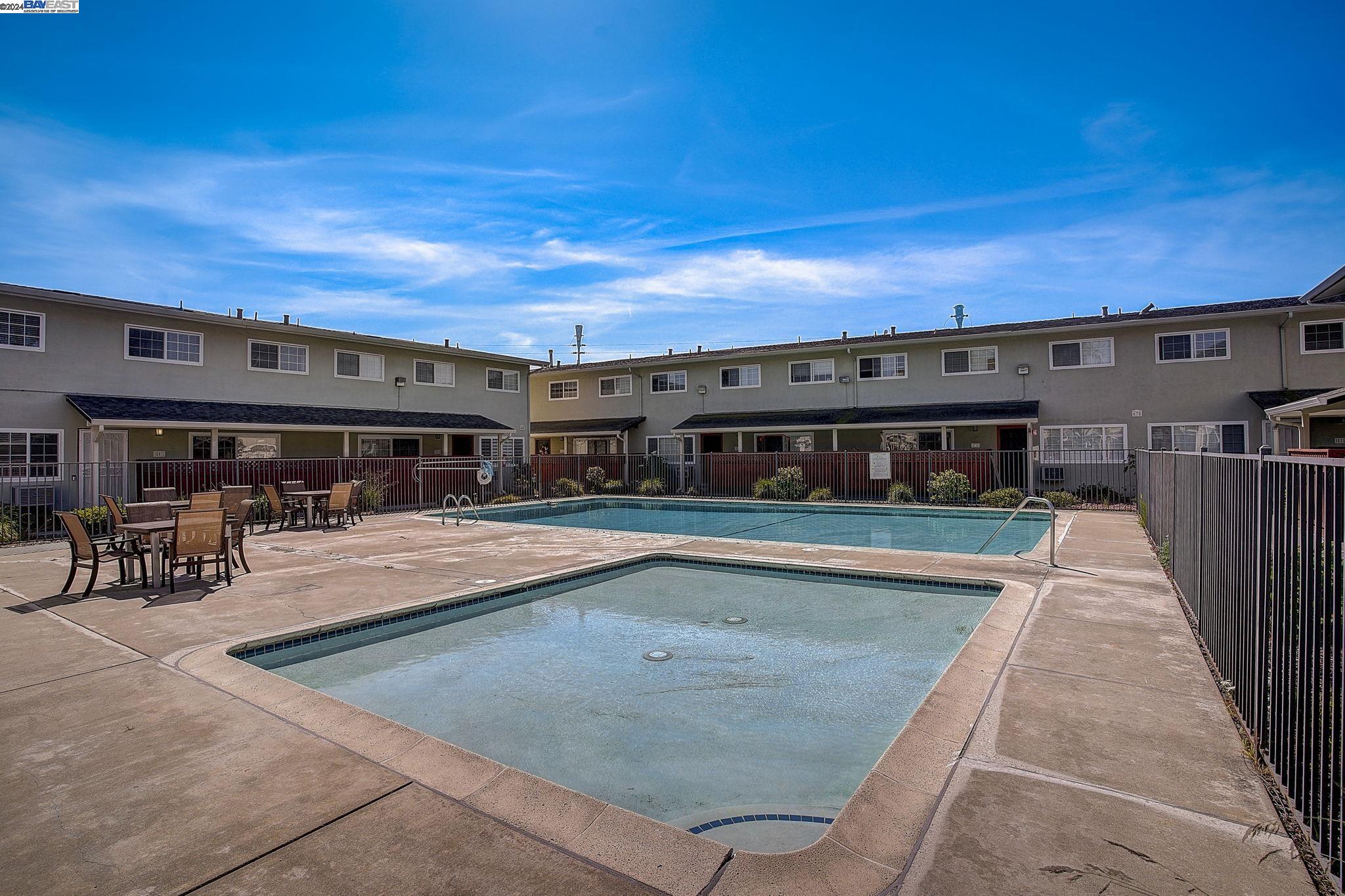 Detail Gallery Image 23 of 24 For 650 Fargo Ave #3,  San Leandro,  CA 94579 - 3 Beds | 2/1 Baths