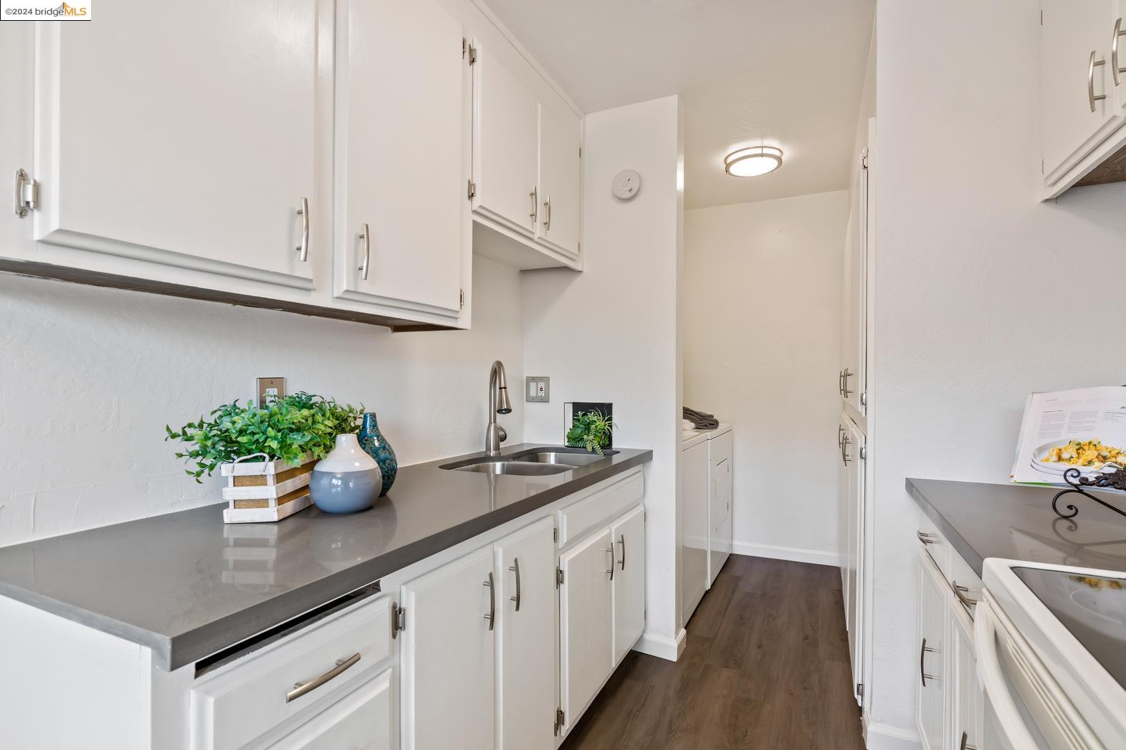 Detail Gallery Image 6 of 24 For 425 Baylor Drive #3,  Vallejo,  CA 94589 - 2 Beds | 1/1 Baths