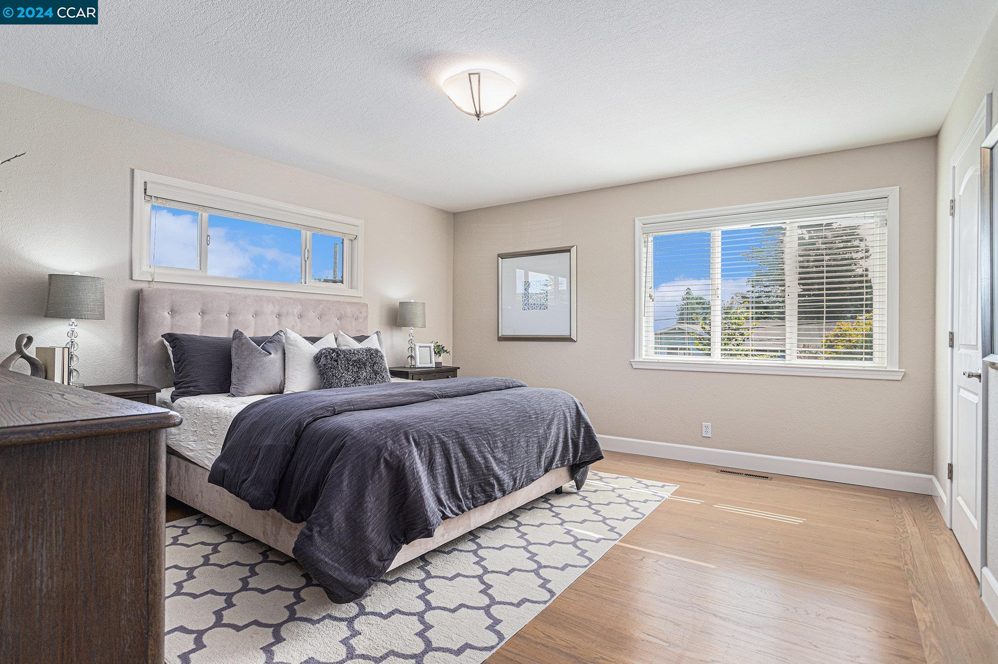 Detail Gallery Image 20 of 48 For 18065 Lamson Rd, Castro Valley,  CA 94546 - 4 Beds | 2/1 Baths