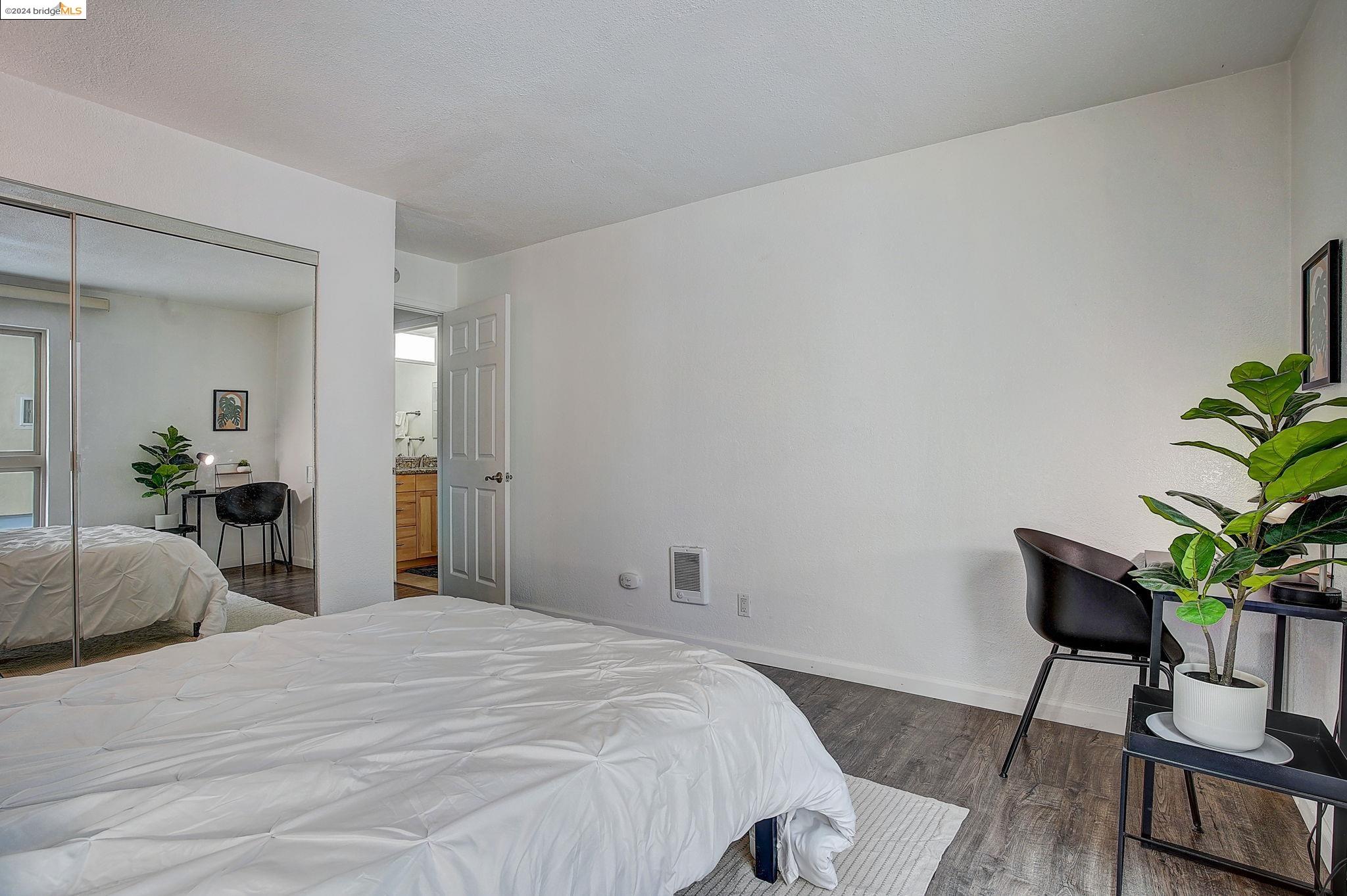 Detail Gallery Image 11 of 45 For 77 Fairmount Ave #106,  Oakland,  CA 94611 - 1 Beds | 1 Baths