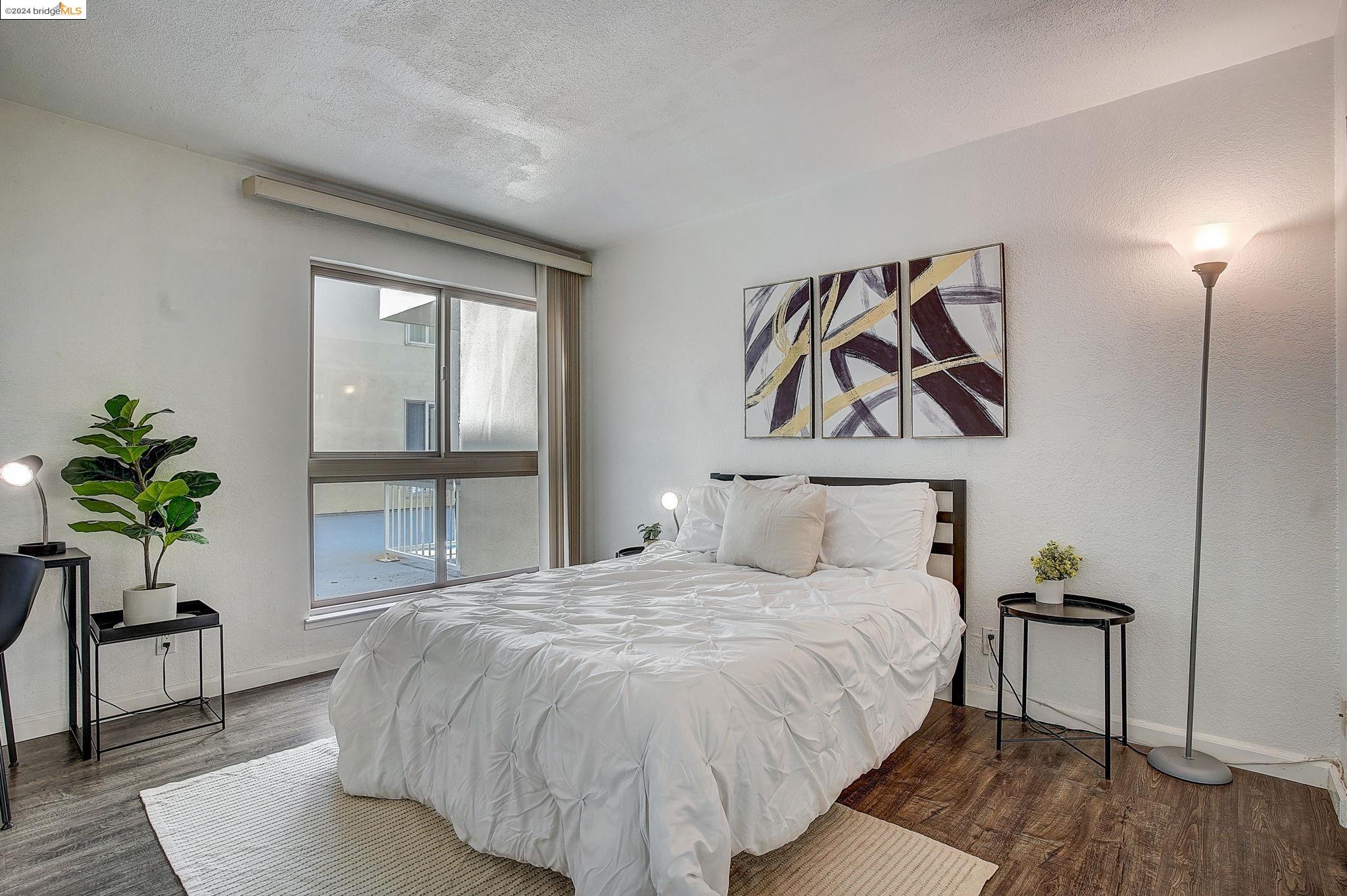 Detail Gallery Image 9 of 45 For 77 Fairmount Ave #106,  Oakland,  CA 94611 - 1 Beds | 1 Baths