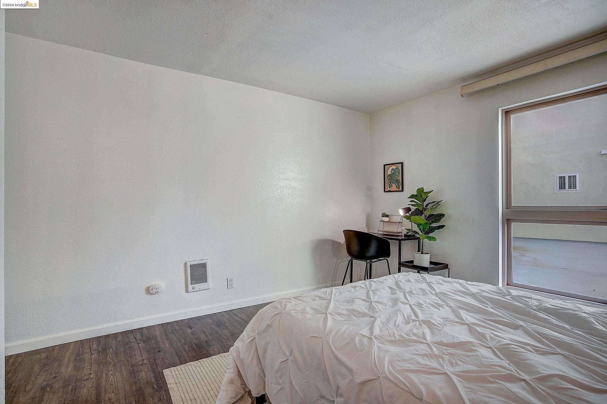 Detail Gallery Image 10 of 45 For 77 Fairmount Ave #106,  Oakland,  CA 94611 - 1 Beds | 1 Baths