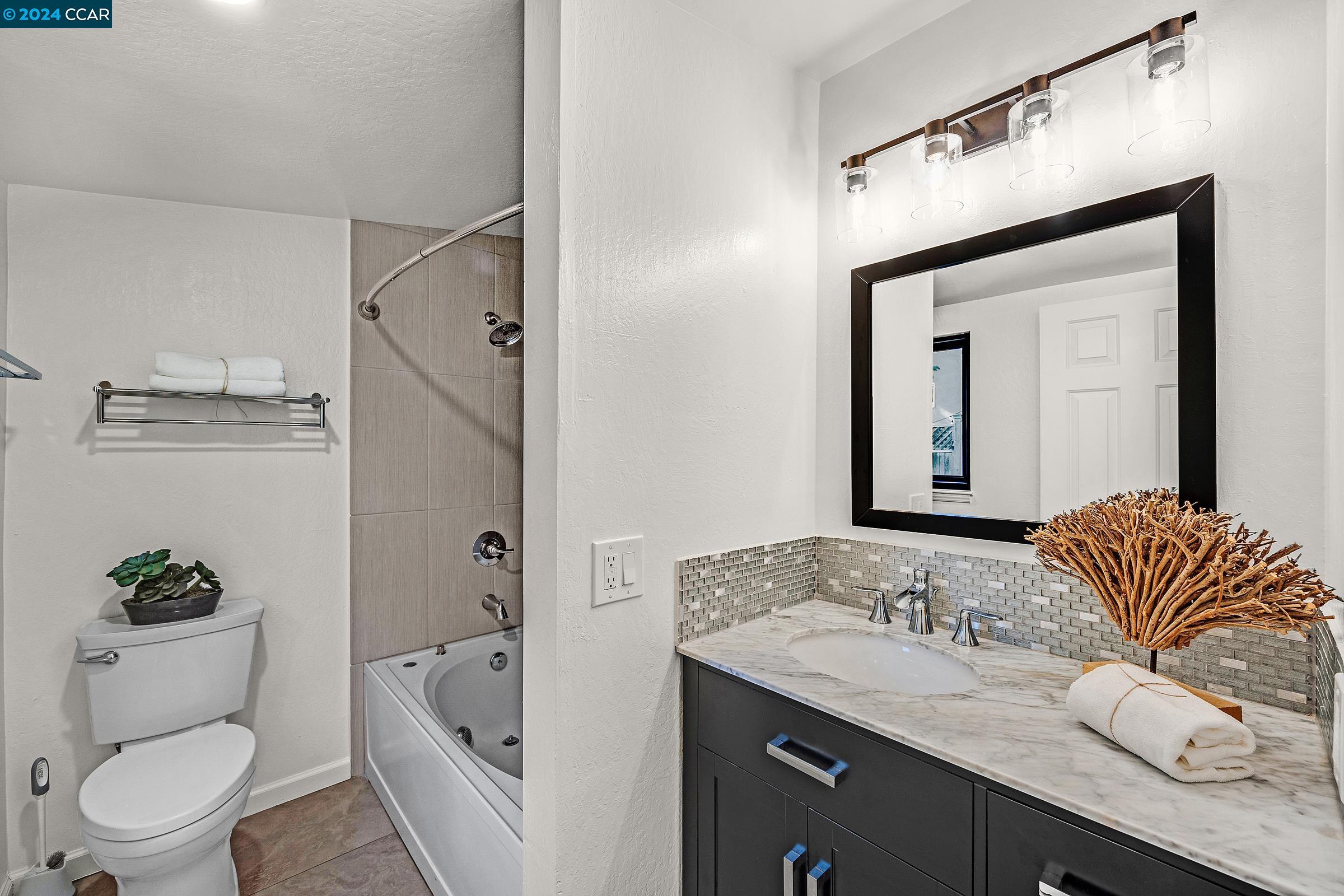 Detail Gallery Image 19 of 29 For 1125 Santa Lucia Dr, Pleasant Hill,  CA 94523 - 3 Beds | 2 Baths