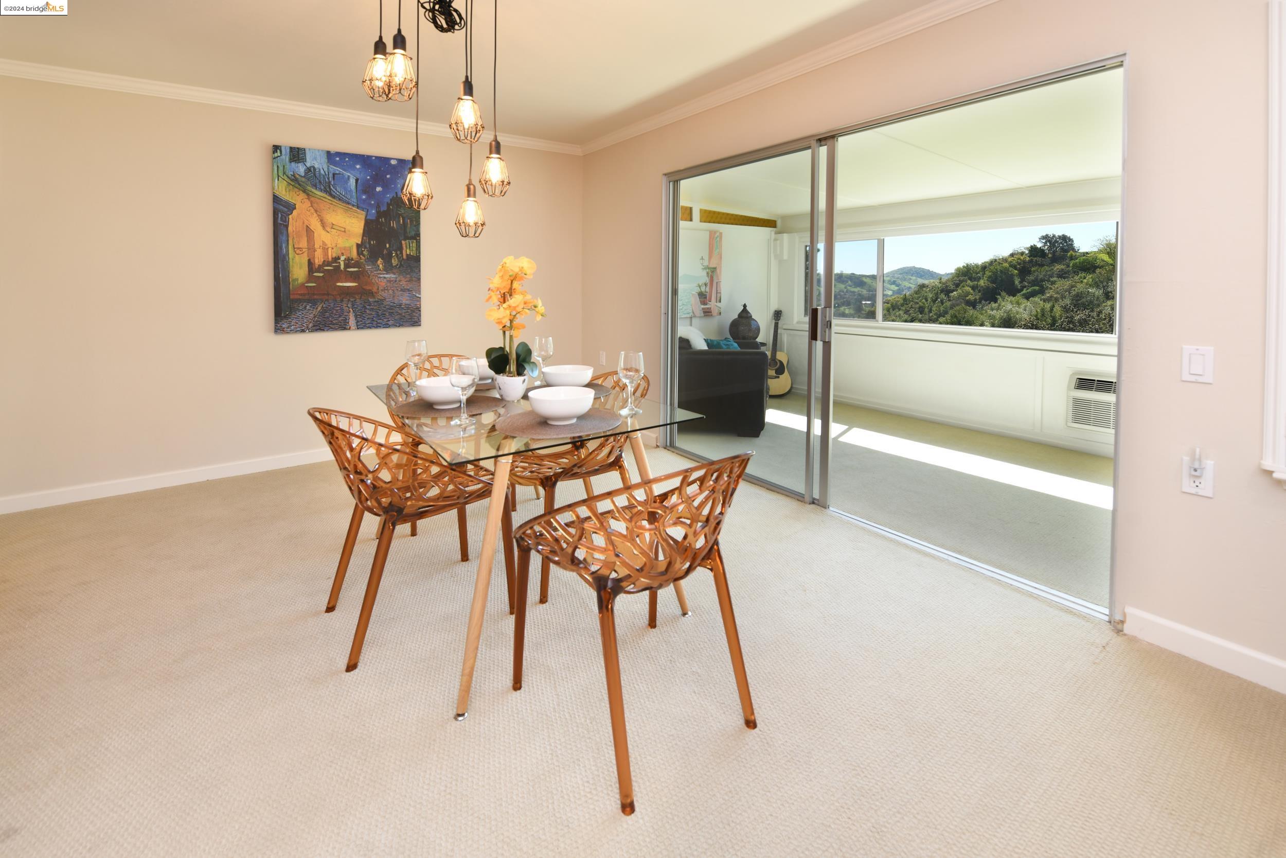Detail Gallery Image 11 of 51 For 1910 Skycrest Dr #5,  Walnut Creek,  CA 94595 - 2 Beds | 1 Baths