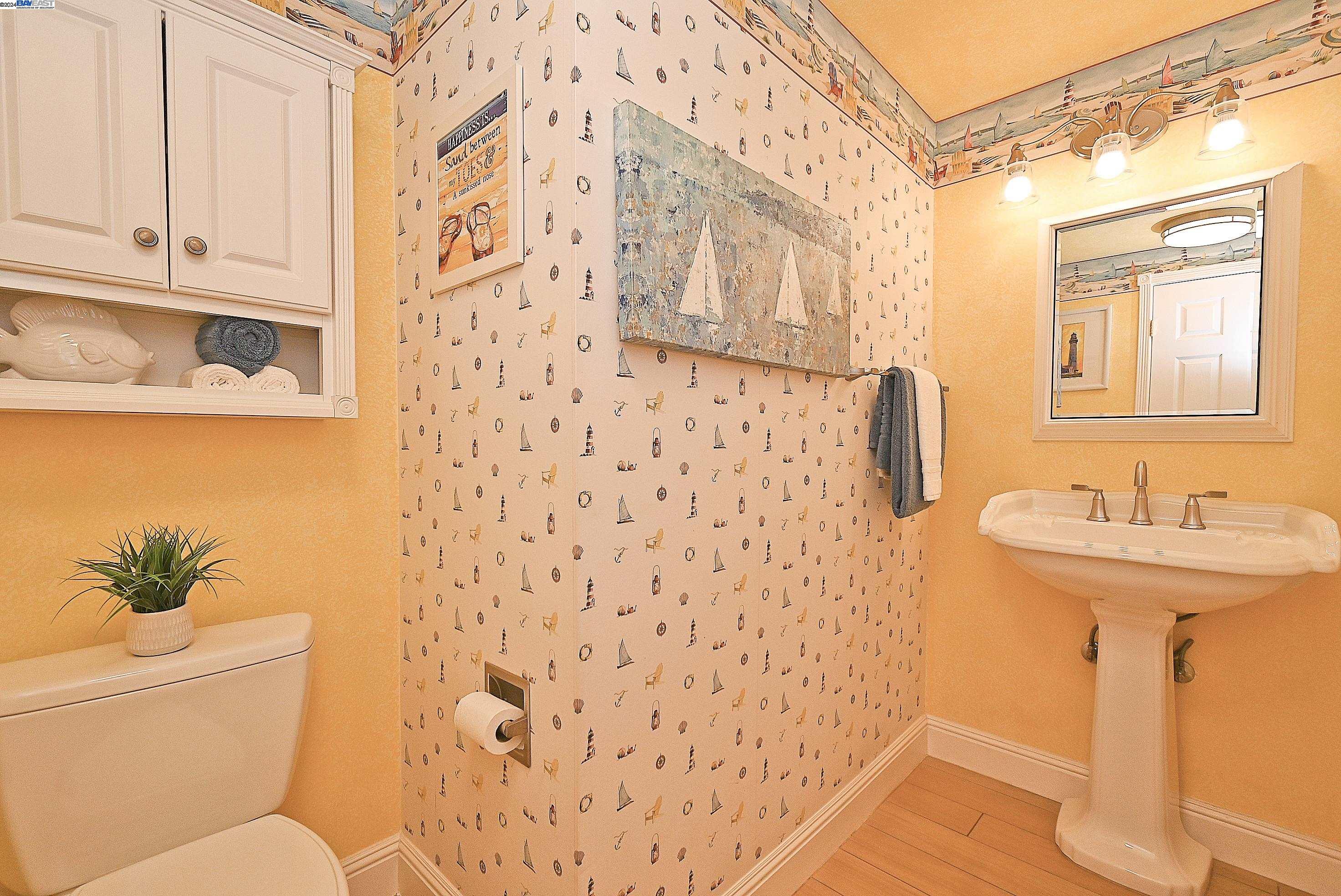 Detail Gallery Image 18 of 53 For 145 Shoreline Dr, Pittsburg,  CA 94565 - 3 Beds | 2/1 Baths