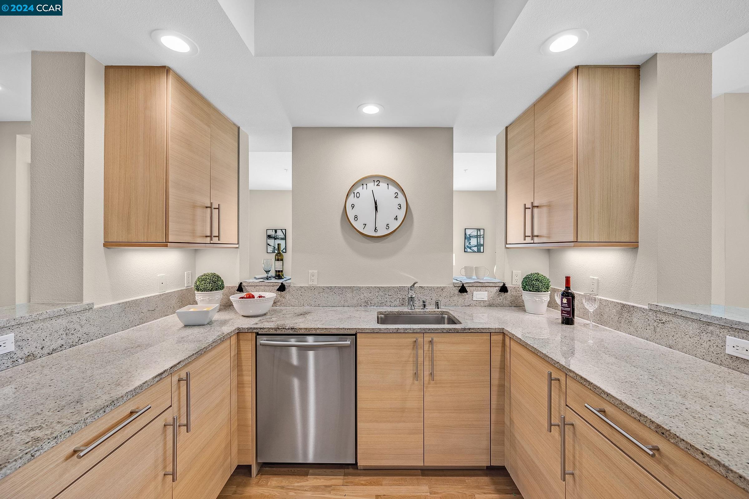 Photo #5: 41056023 Listing 