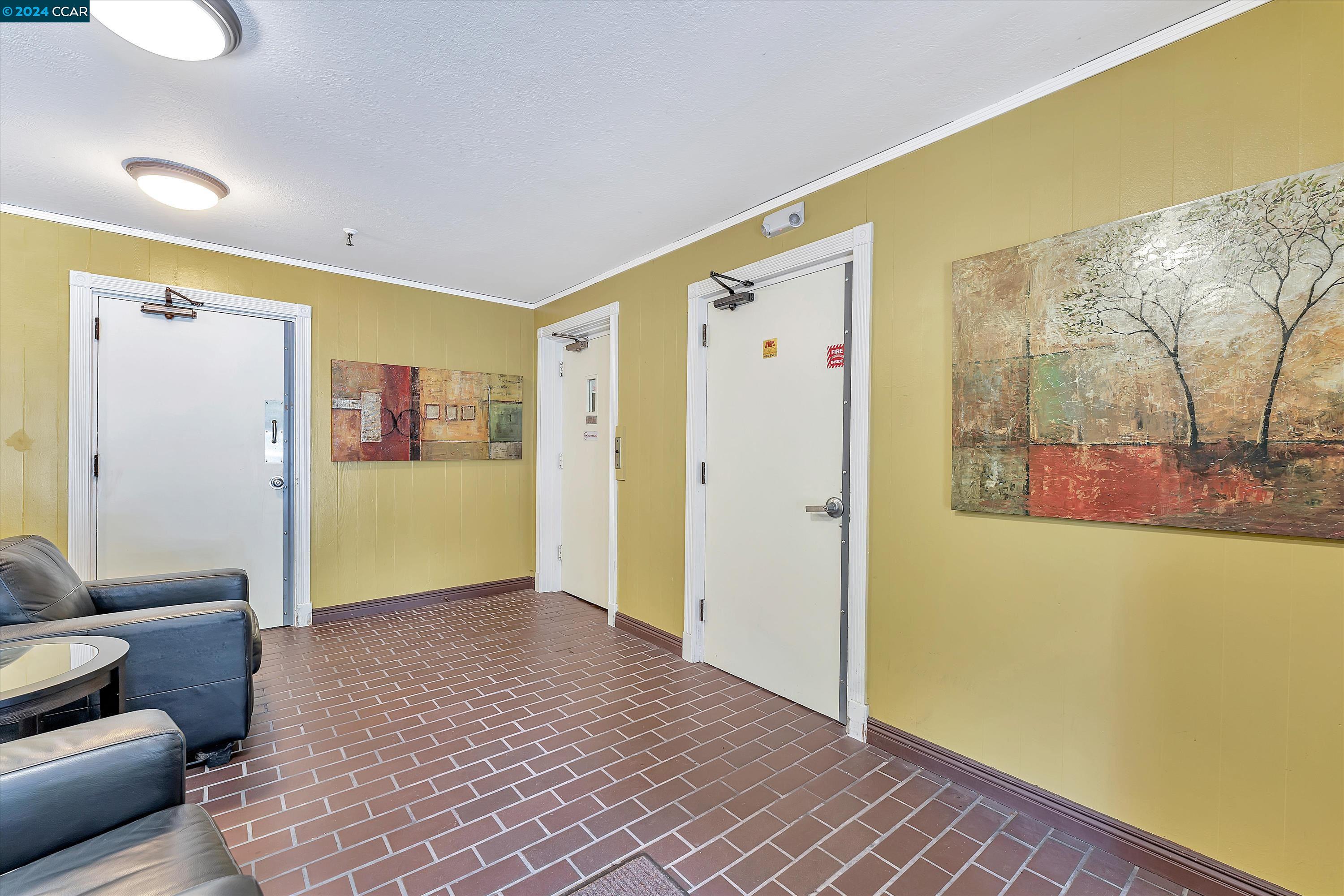 Detail Gallery Image 26 of 30 For 771 Kingston Ave #408,  Oakland,  CA 94611 - 2 Beds | 1 Baths