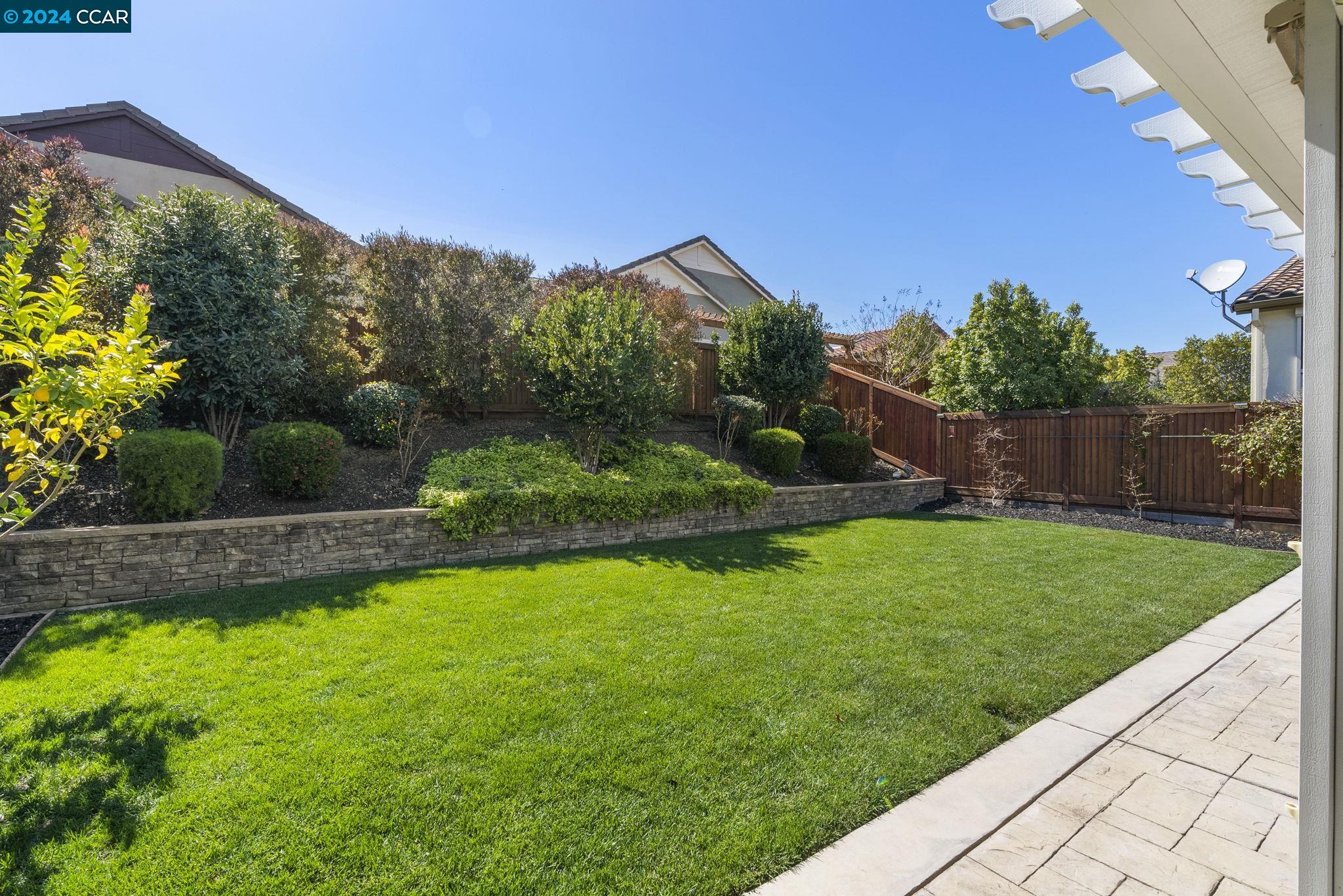 Detail Gallery Image 20 of 27 For 1916 Burgundy Ln, Brentwood,  CA 94513 - 2 Beds | 2 Baths