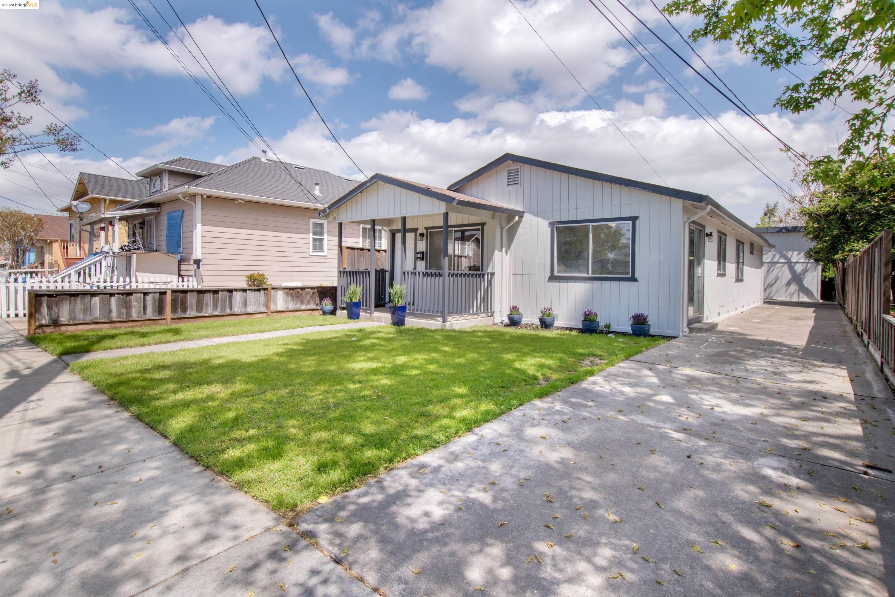 Detail Gallery Image 1 of 1 For 418 Josefa St, San Jose,  CA 95126 - 3 Beds | 2 Baths