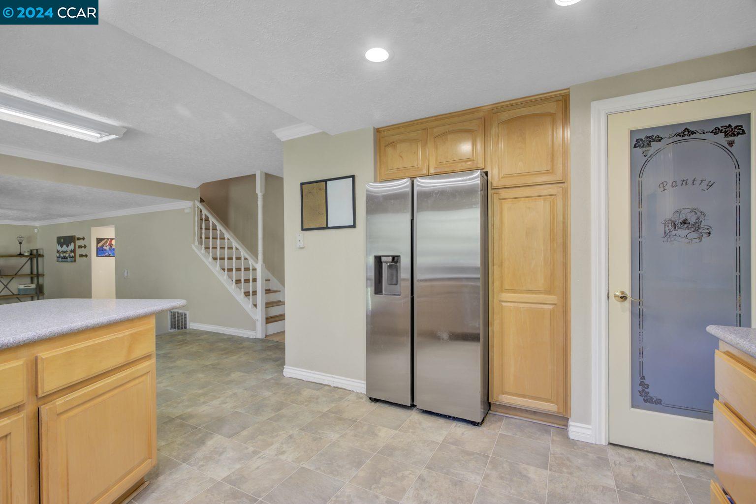 Detail Gallery Image 13 of 54 For 2409 Grimsby Dr, Antioch,  CA 94509 - 4 Beds | 2/1 Baths