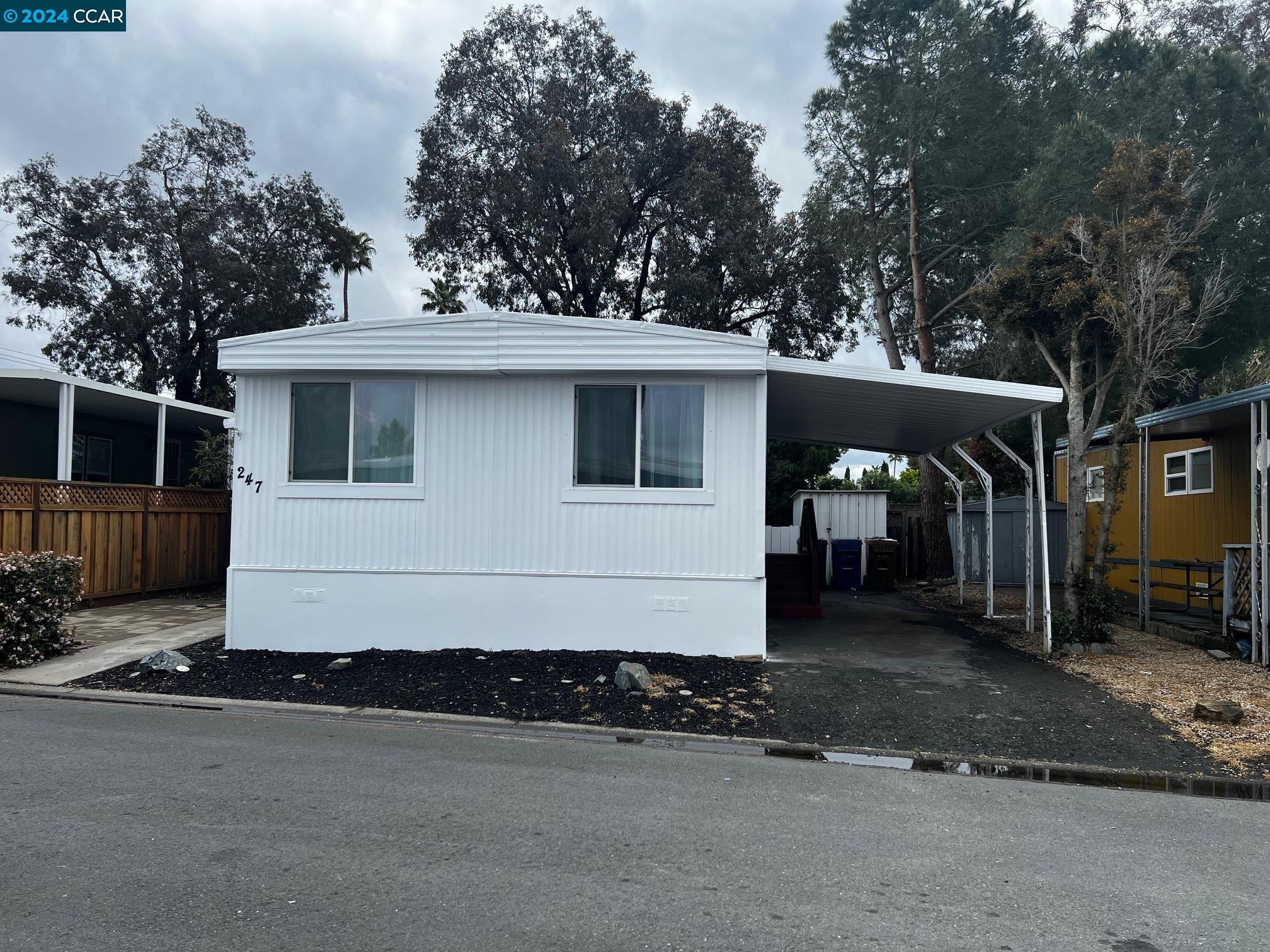 247 Kaimu St Unit 247  