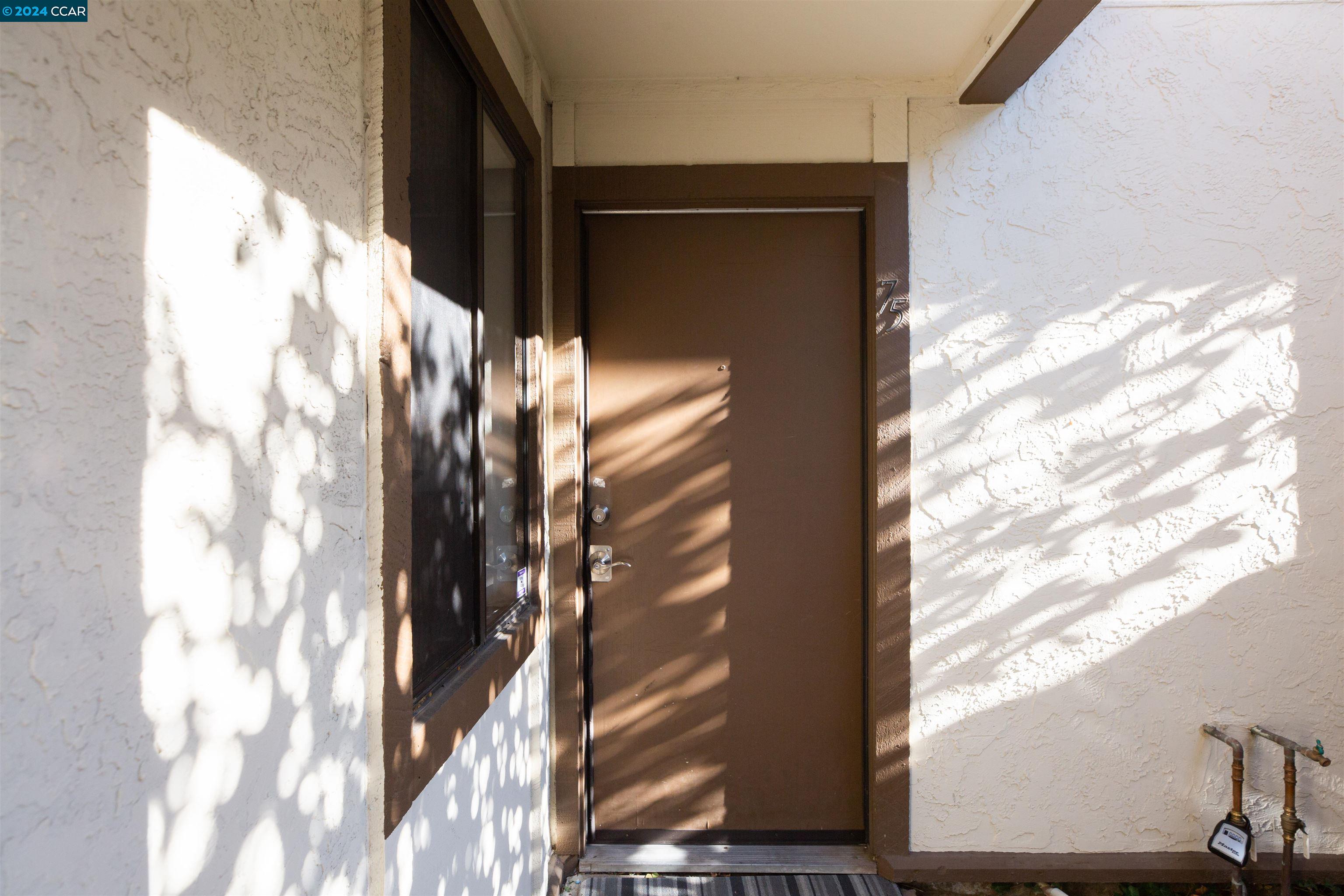 Detail Gallery Image 1 of 18 For 2416 Shadown Lane #75,  Antioch,  CA 94509 - 1 Beds | 1 Baths