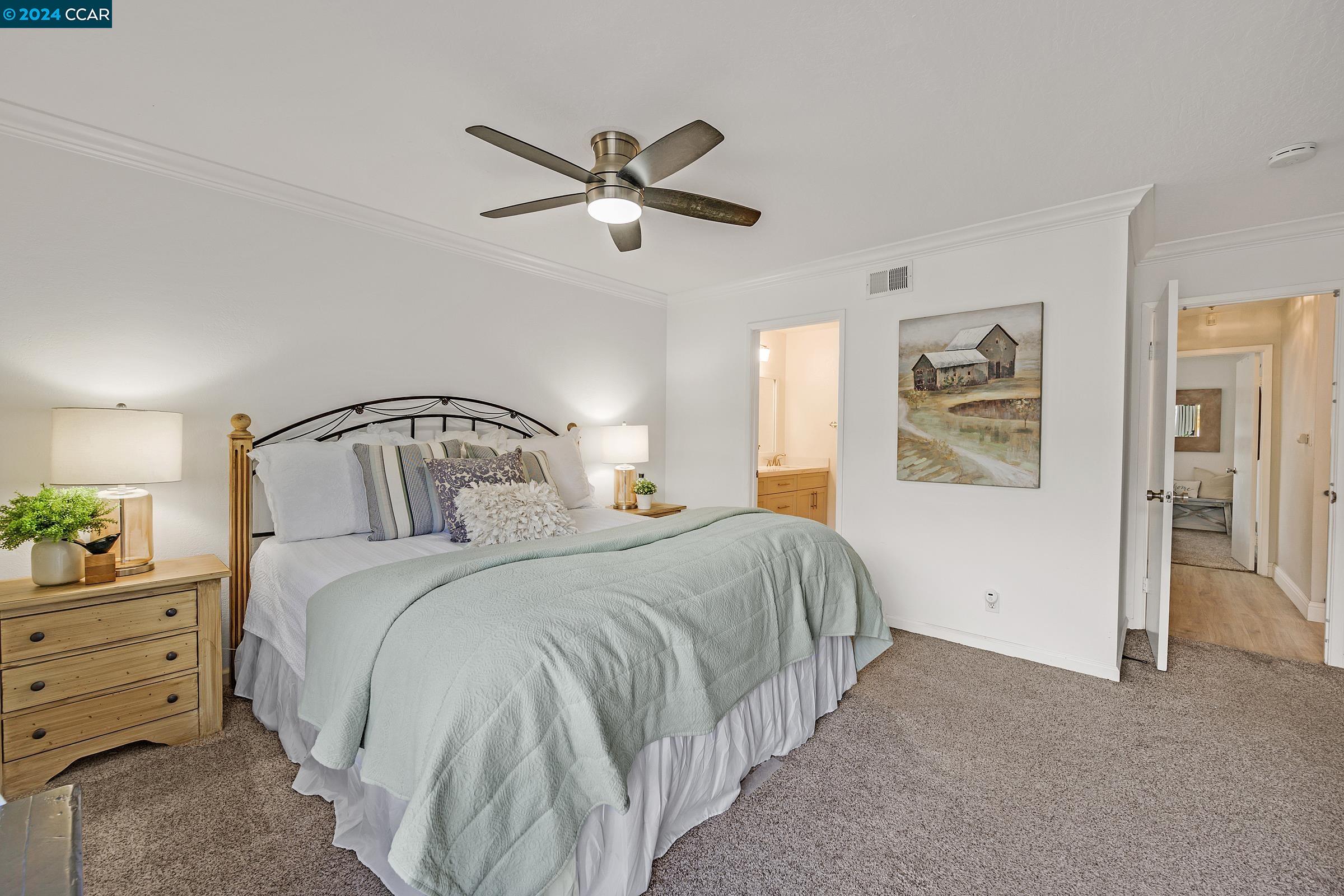 Detail Gallery Image 11 of 23 For Greenlawn Dr, Danville,  CA 94526 - 2 Beds | 2 Baths
