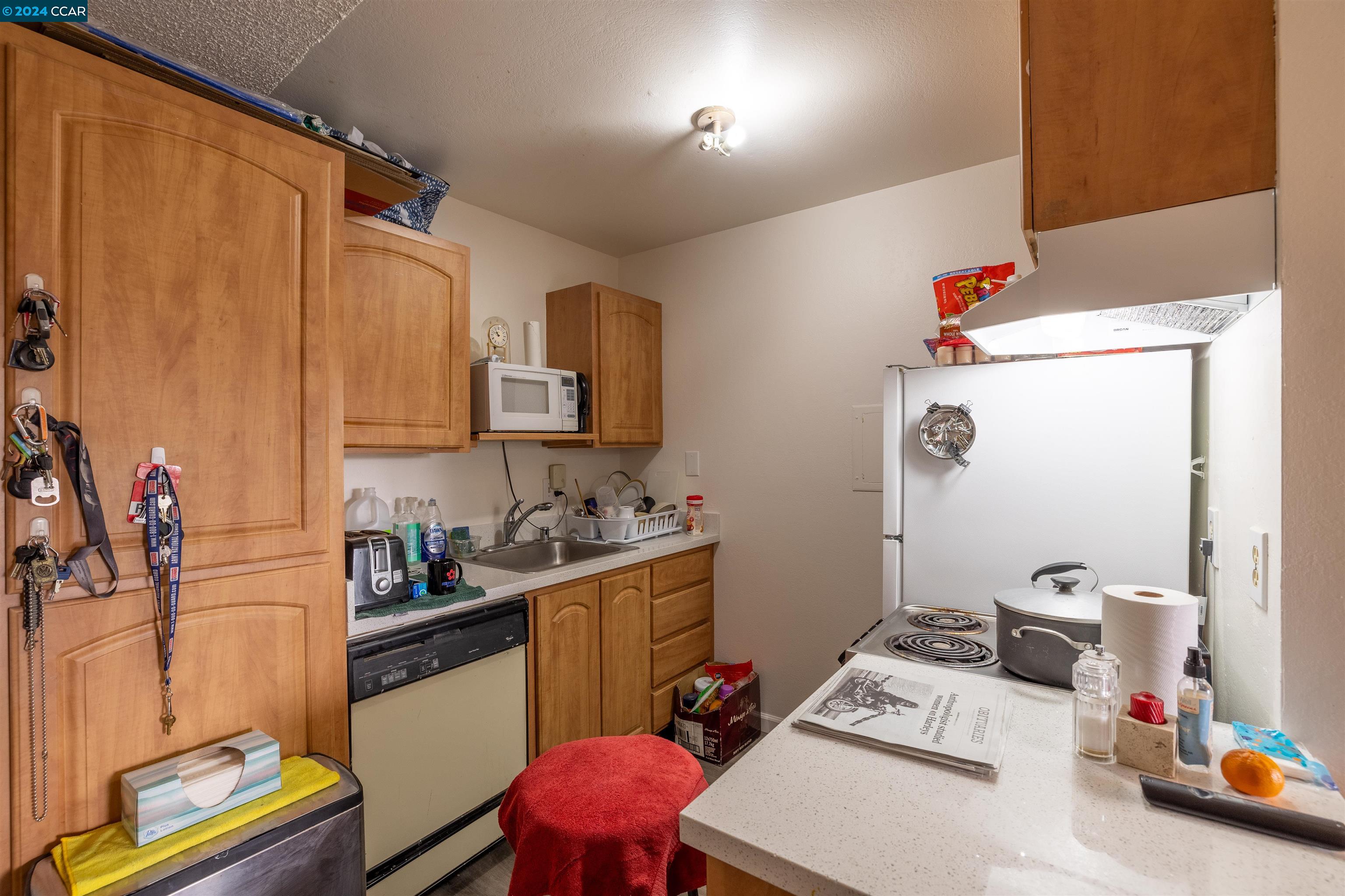 Detail Gallery Image 12 of 52 For 1126 Cherry Avenue #105,  San Bruno,  CA 94066 - 1 Beds | 1 Baths