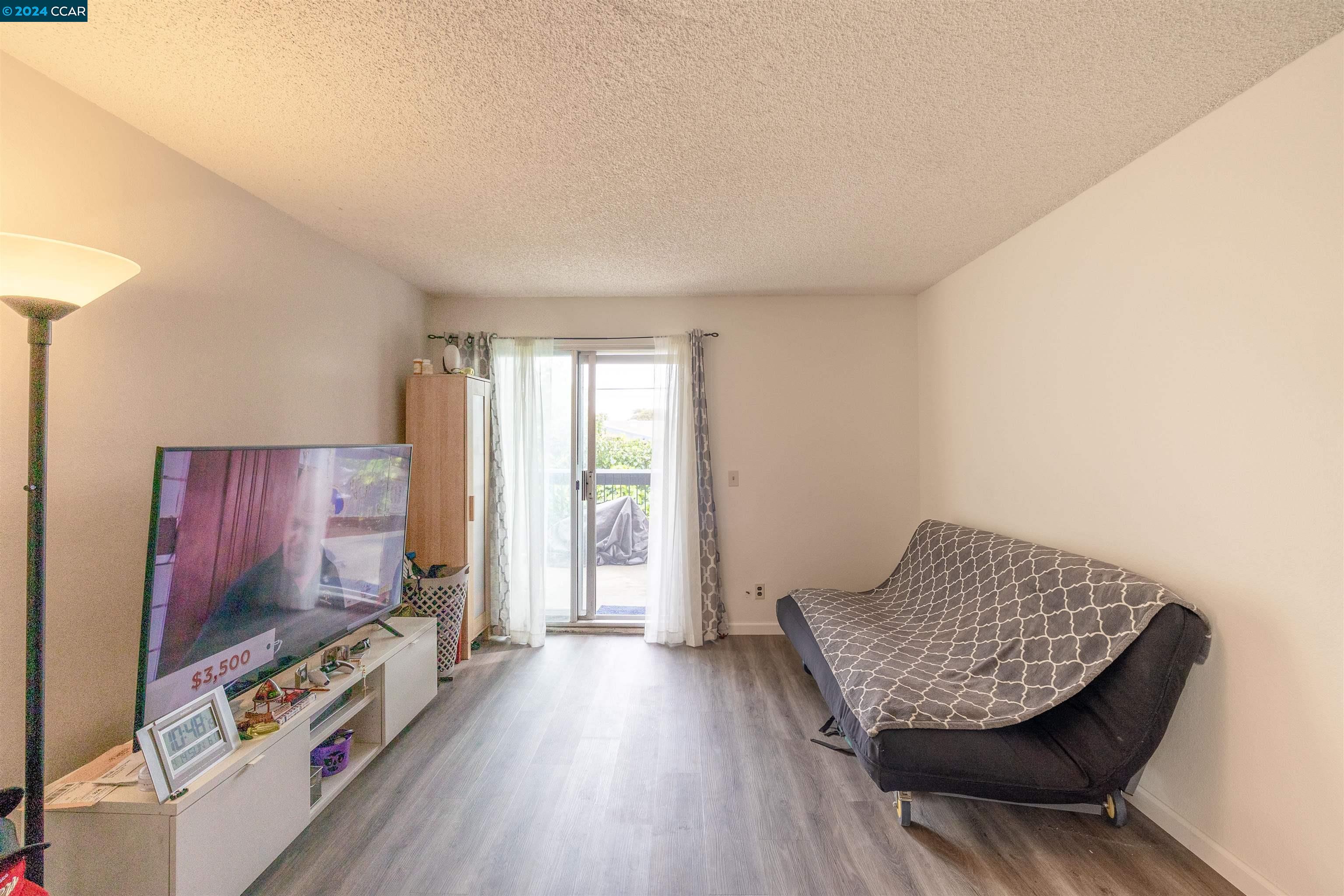 Detail Gallery Image 19 of 52 For 1126 Cherry Avenue #105,  San Bruno,  CA 94066 - 1 Beds | 1 Baths