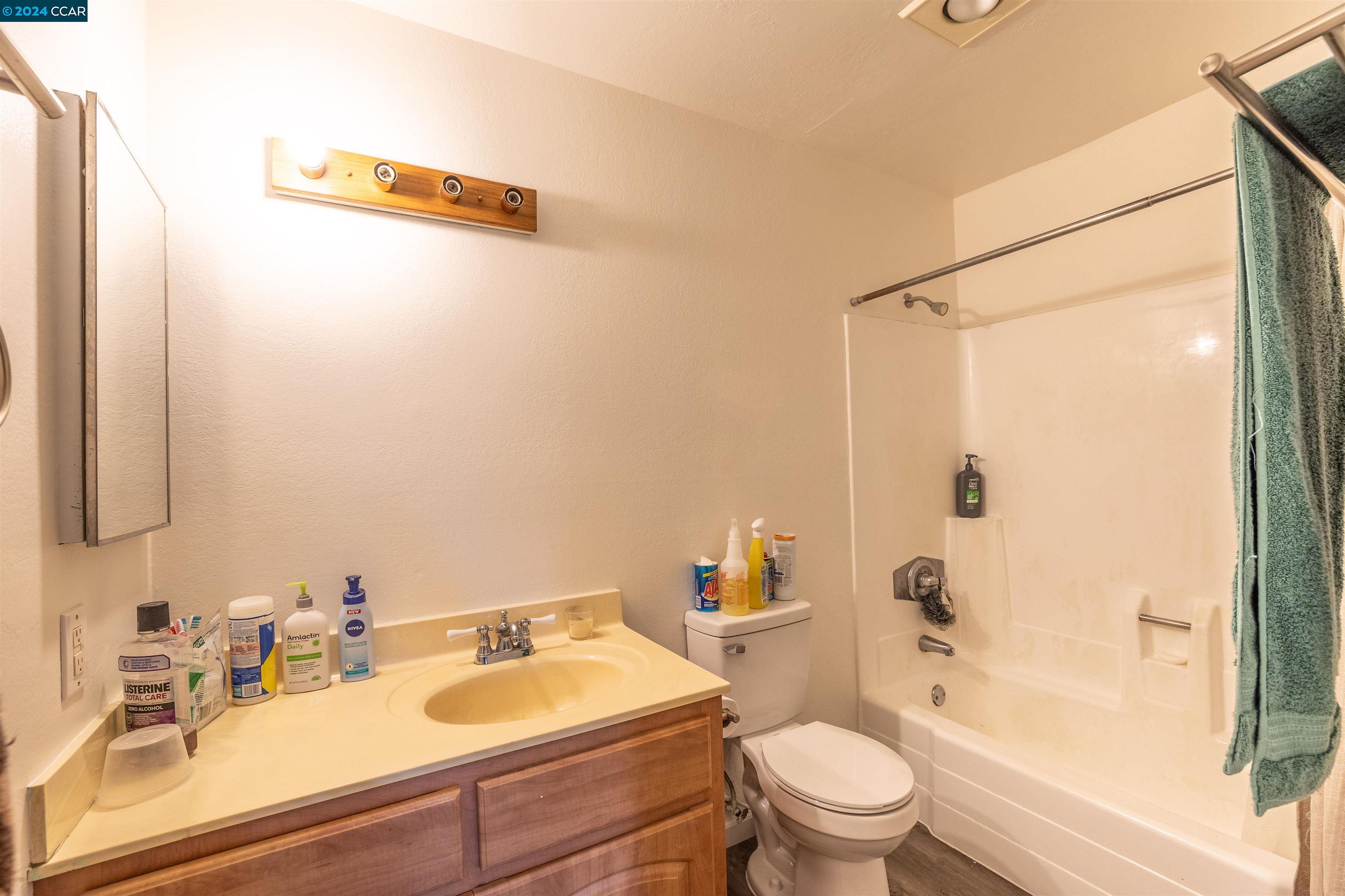 Detail Gallery Image 22 of 52 For 1126 Cherry Avenue #105,  San Bruno,  CA 94066 - 1 Beds | 1 Baths