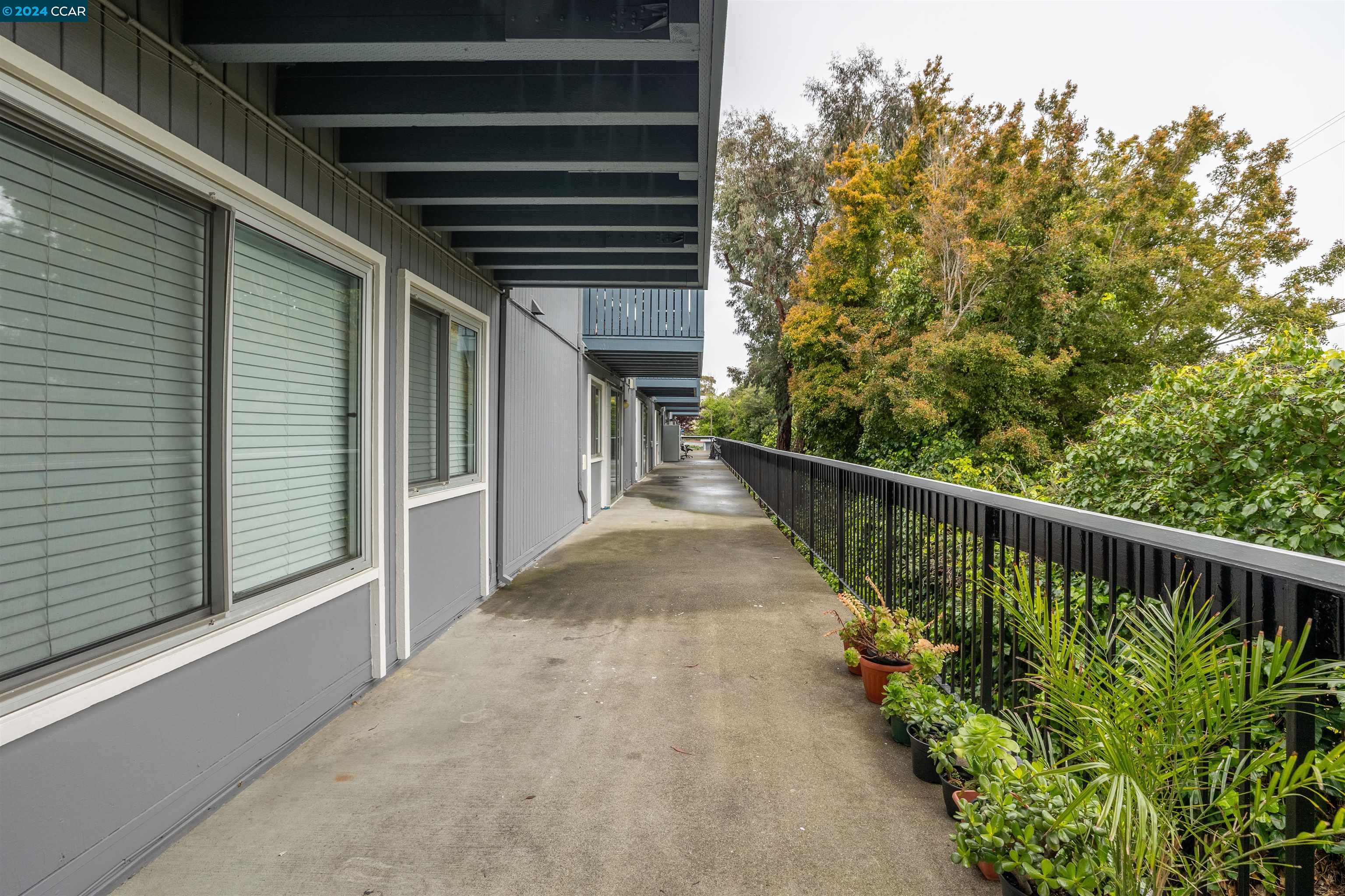 Detail Gallery Image 27 of 52 For 1126 Cherry Avenue #105,  San Bruno,  CA 94066 - 1 Beds | 1 Baths