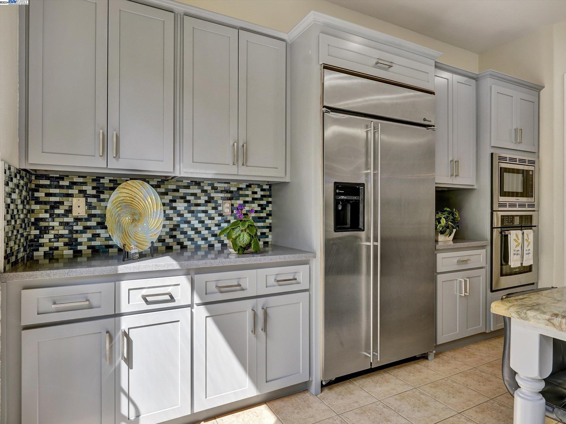 Detail Gallery Image 20 of 50 For 4372 Roscommon Way, Dublin,  CA 94568 - 4 Beds | 2/1 Baths