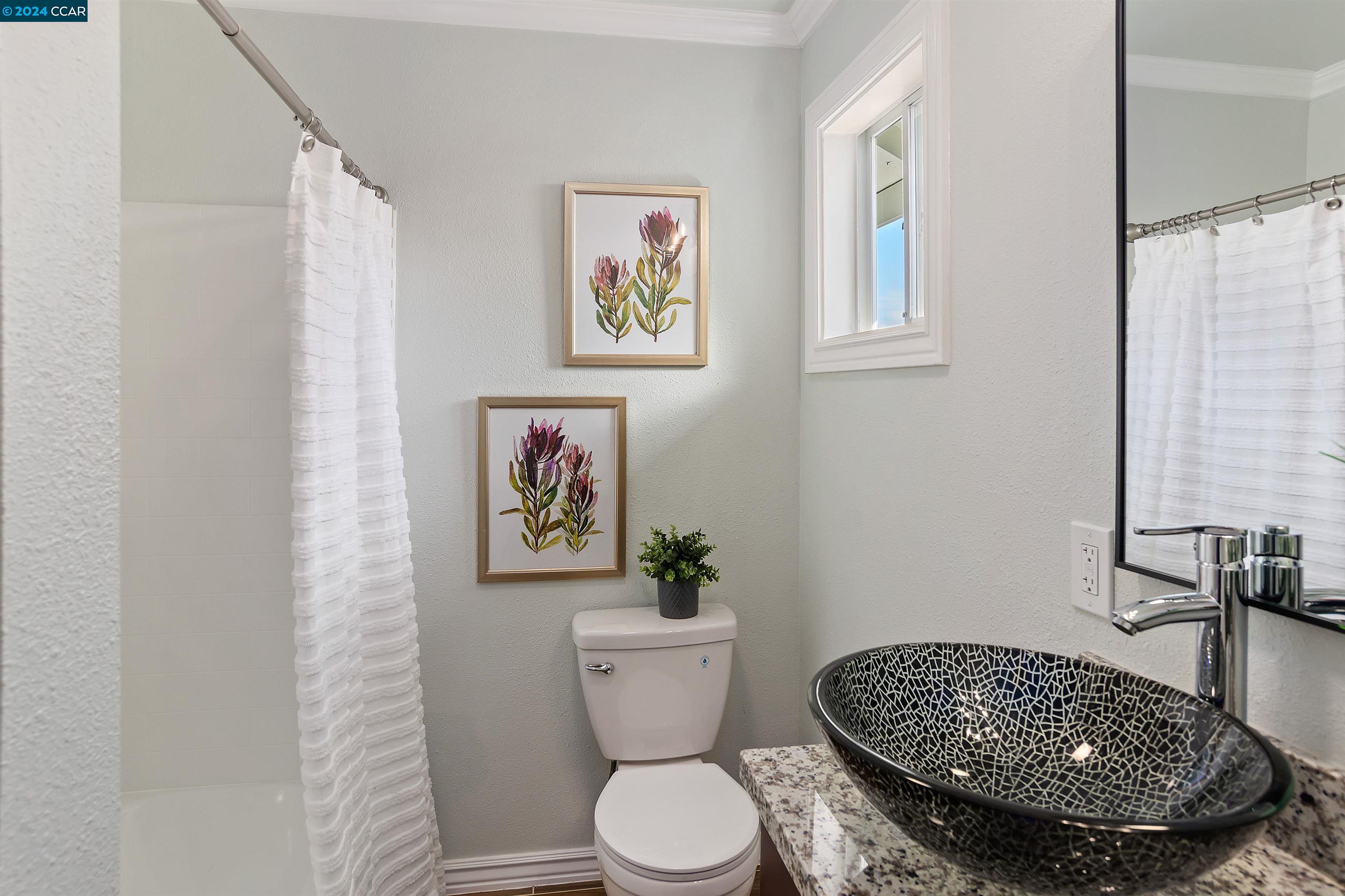 Detail Gallery Image 17 of 26 For 219 Suisun Ave, Rodeo,  CA 94572 - 3 Beds | 2 Baths