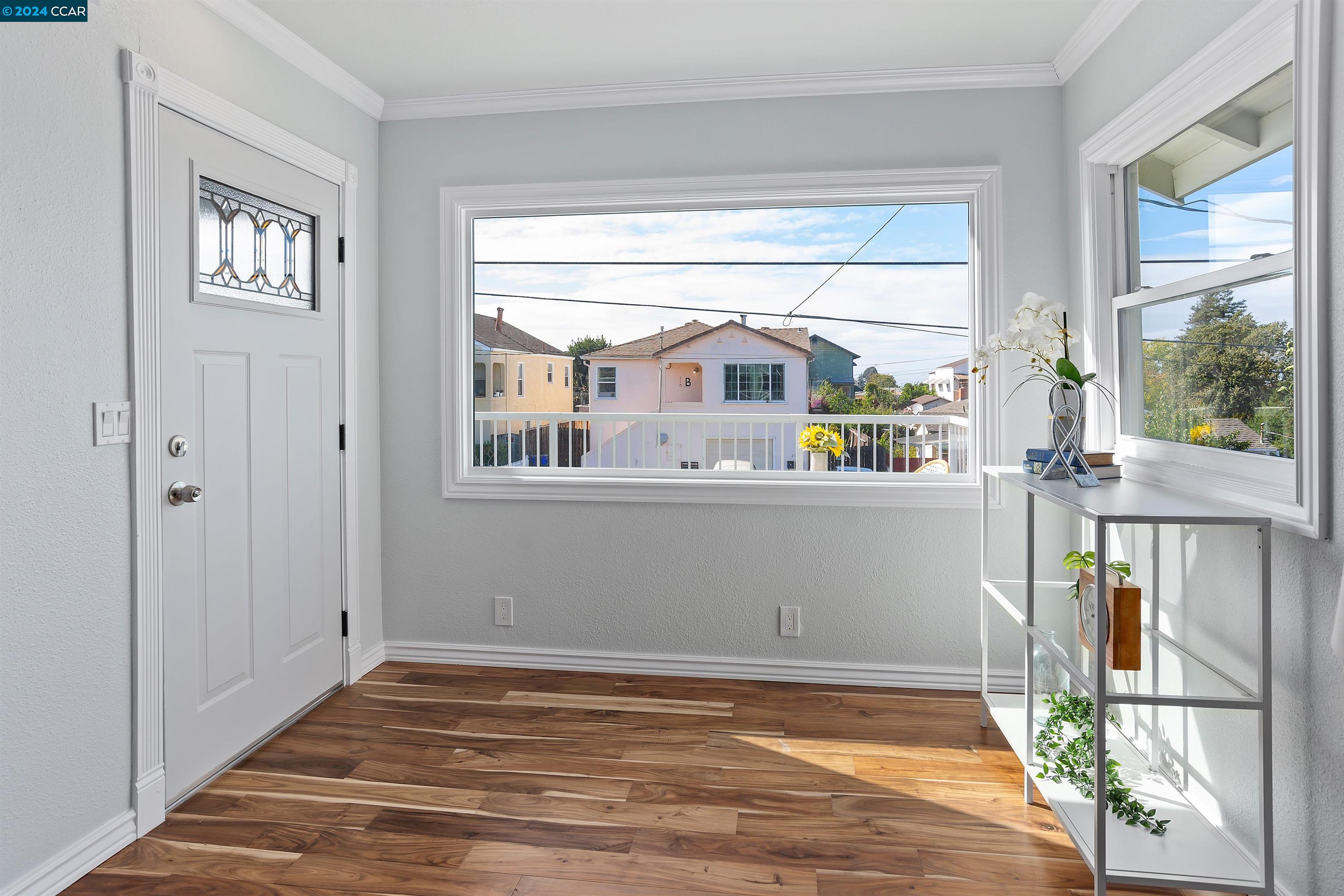 Detail Gallery Image 8 of 26 For 219 Suisun Ave, Rodeo,  CA 94572 - 3 Beds | 2 Baths