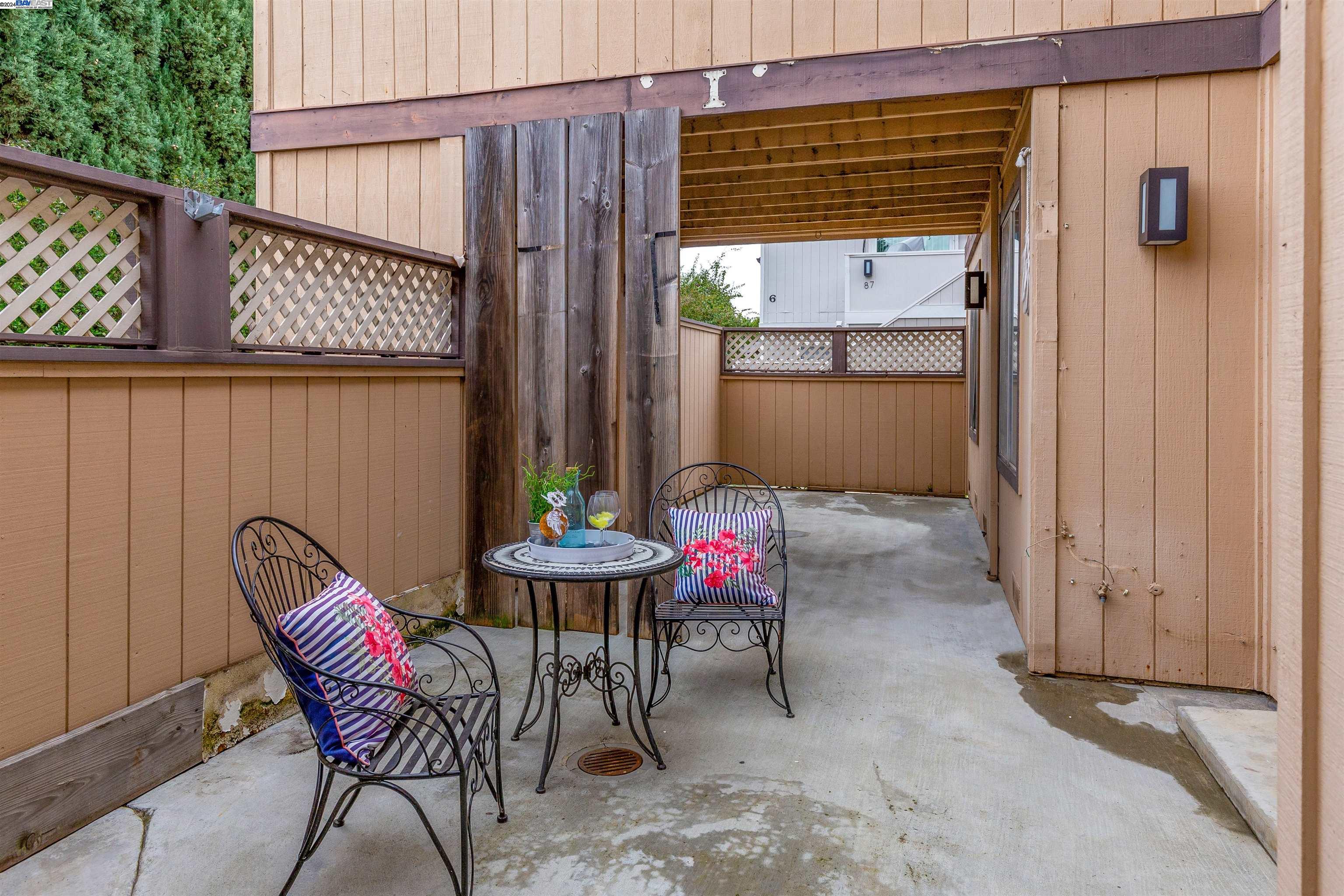 Detail Gallery Image 17 of 25 For 53 Silcreek Drive, San Jose,  CA 95116 - 2 Beds | 2 Baths