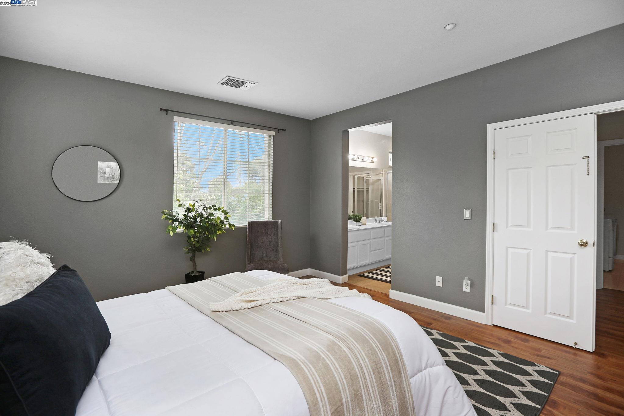 Detail Gallery Image 15 of 32 For 4174 Glenwood Ter #1,  Union City,  CA 94587 - 2 Beds | 2/1 Baths