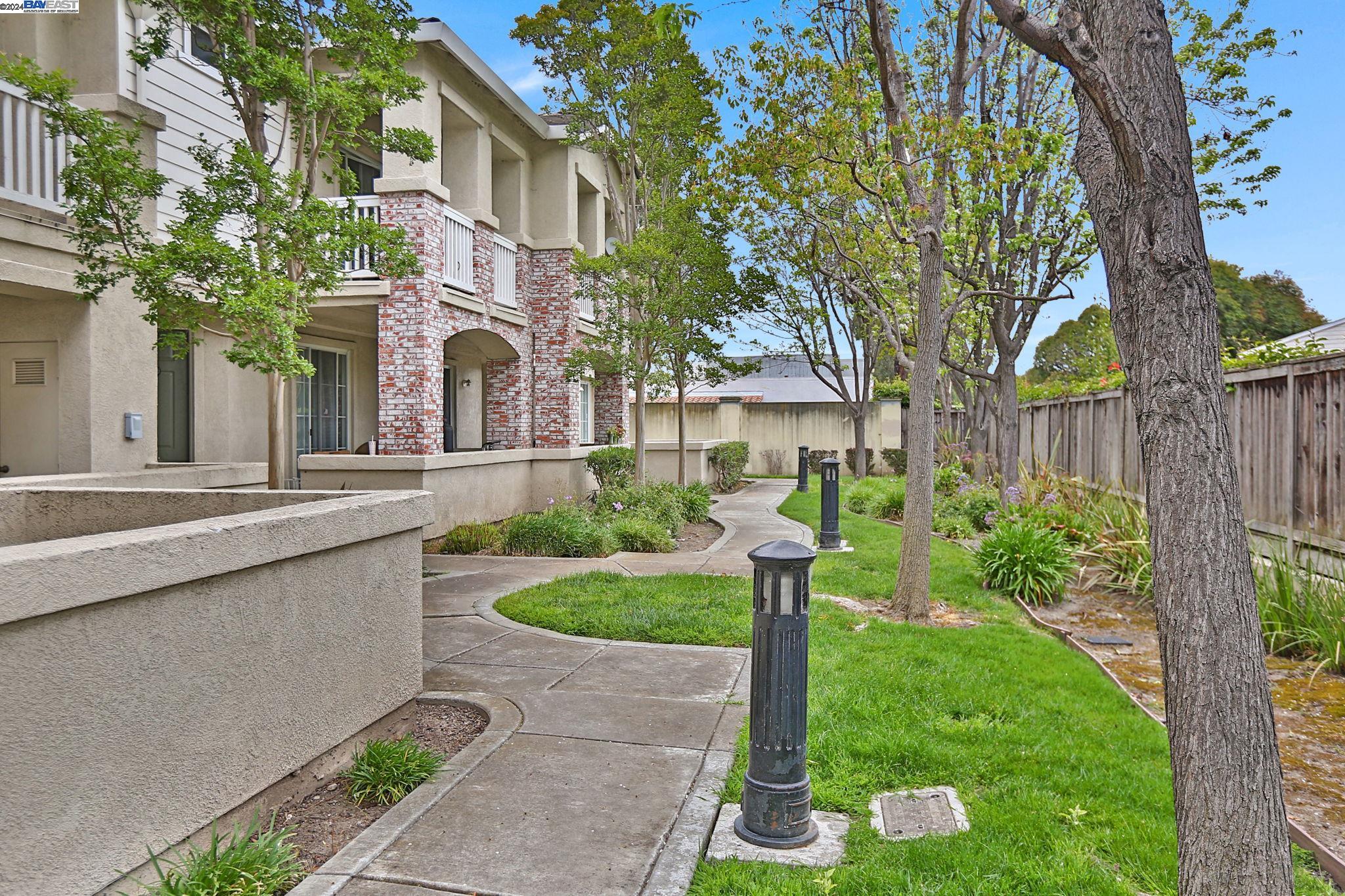 Detail Gallery Image 28 of 32 For 4174 Glenwood Ter #1,  Union City,  CA 94587 - 2 Beds | 2/1 Baths