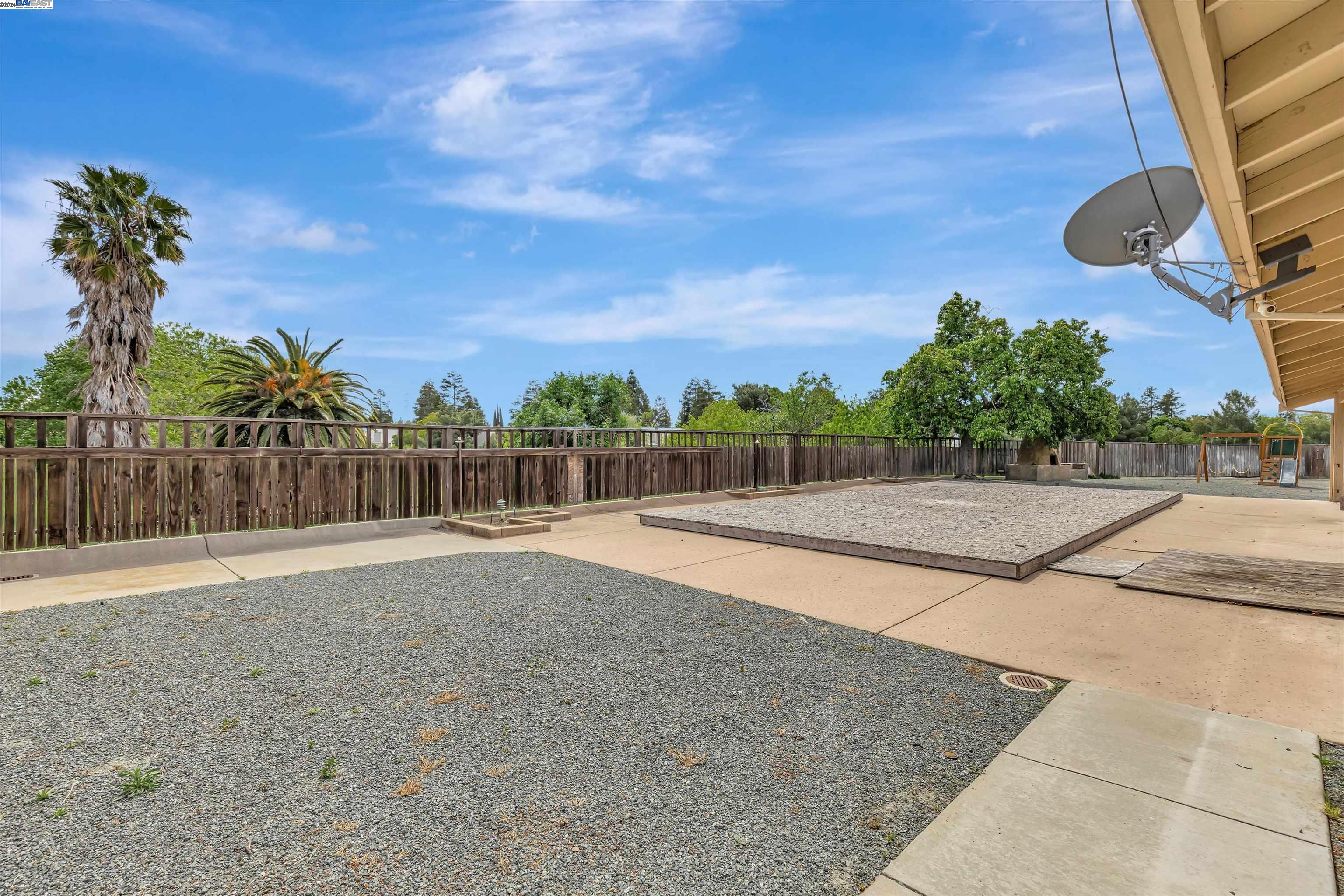 Detail Gallery Image 48 of 60 For 1525 Hillcrest Ave, Antioch,  CA 94509 - 4 Beds | 3/1 Baths