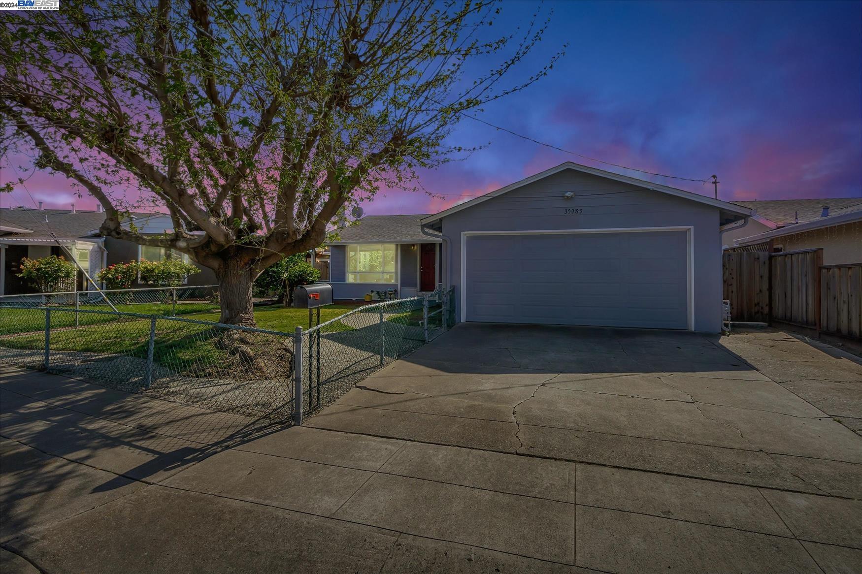 Detail Gallery Image 1 of 20 For 35983 Cabral Dr, Fremont,  CA 94536 - 3 Beds | 2 Baths