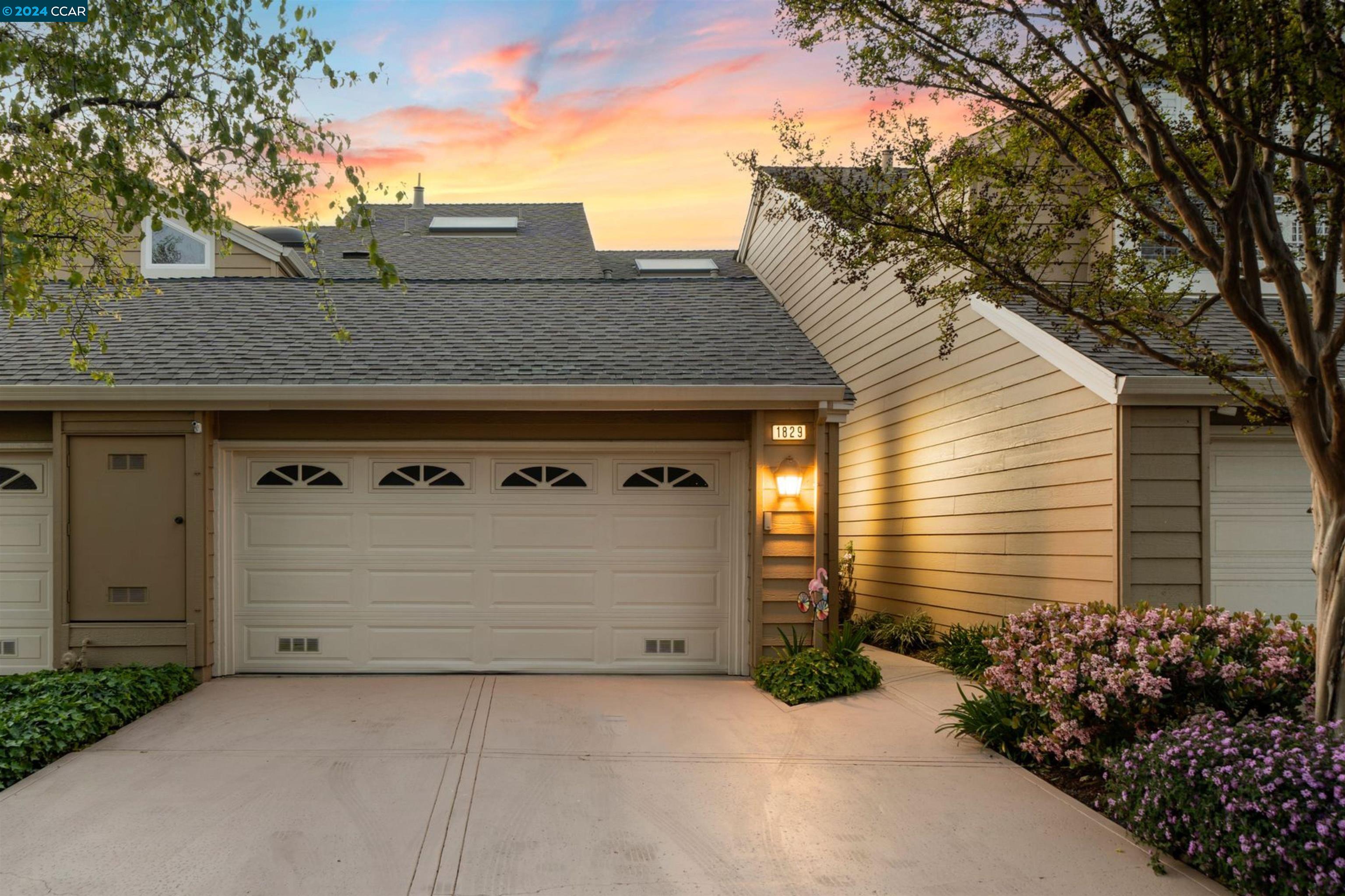 More Details about MLS # 41056122 : 1829 STRATTON CIR