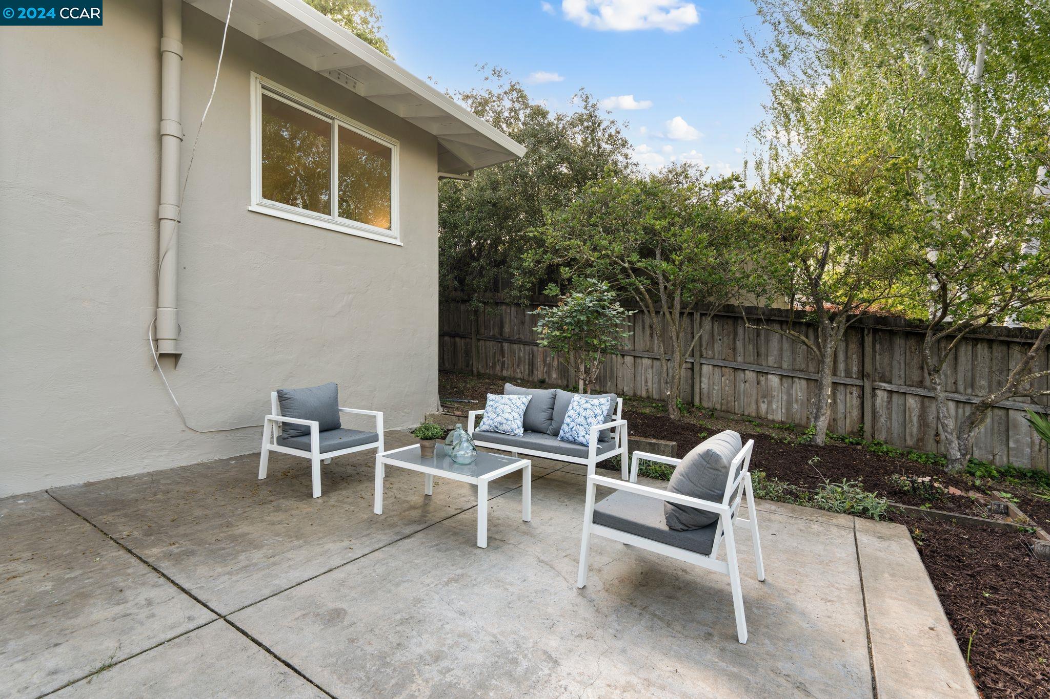 Detail Gallery Image 36 of 56 For 681 Jennie Ct, Lafayette,  CA 94549 - 4 Beds | 2 Baths