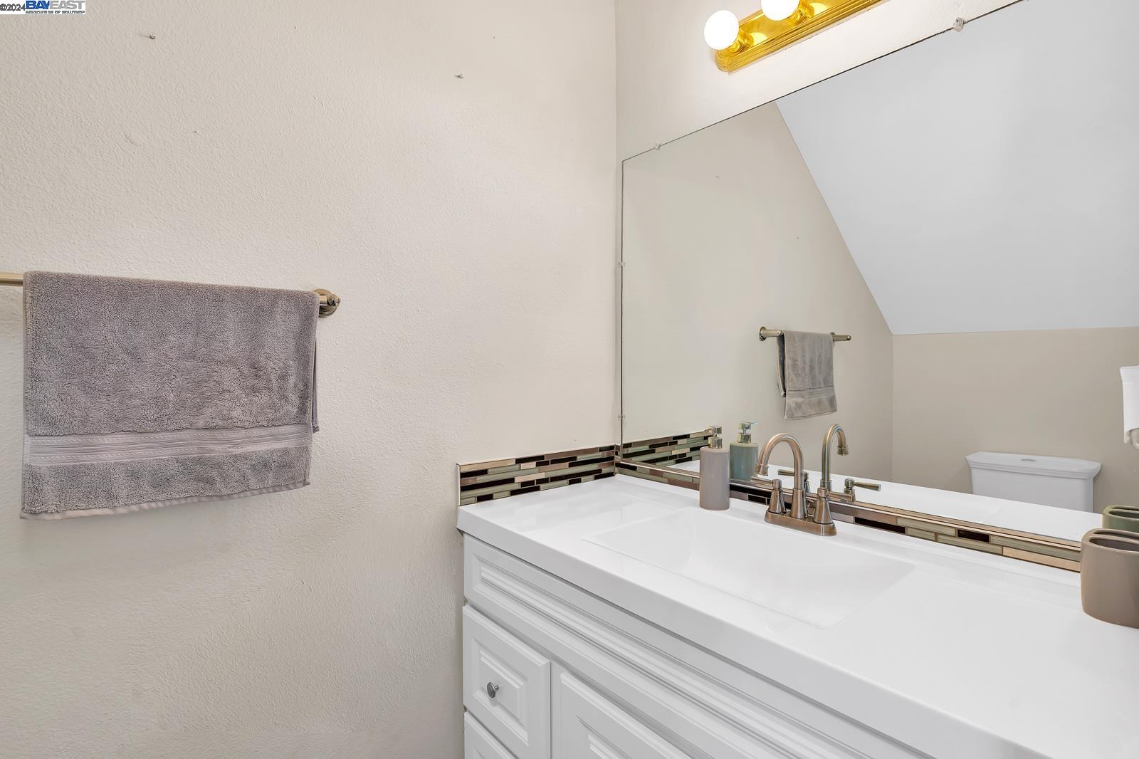Detail Gallery Image 15 of 31 For 1974 Shadowbrook Dr, Merced,  CA 95348 - 2 Beds | 1/1 Baths
