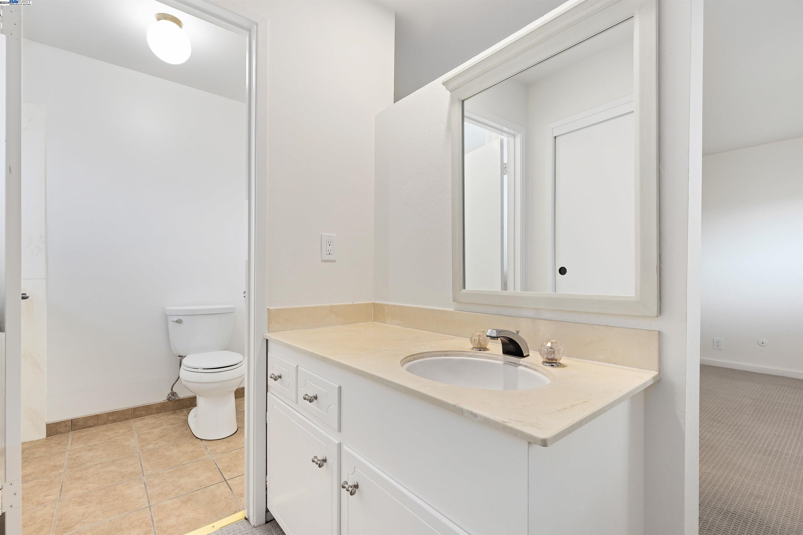 Detail Gallery Image 25 of 35 For 2441 Mikemary Ct, Castro Valley,  CA 94546 - 3 Beds | 2/1 Baths