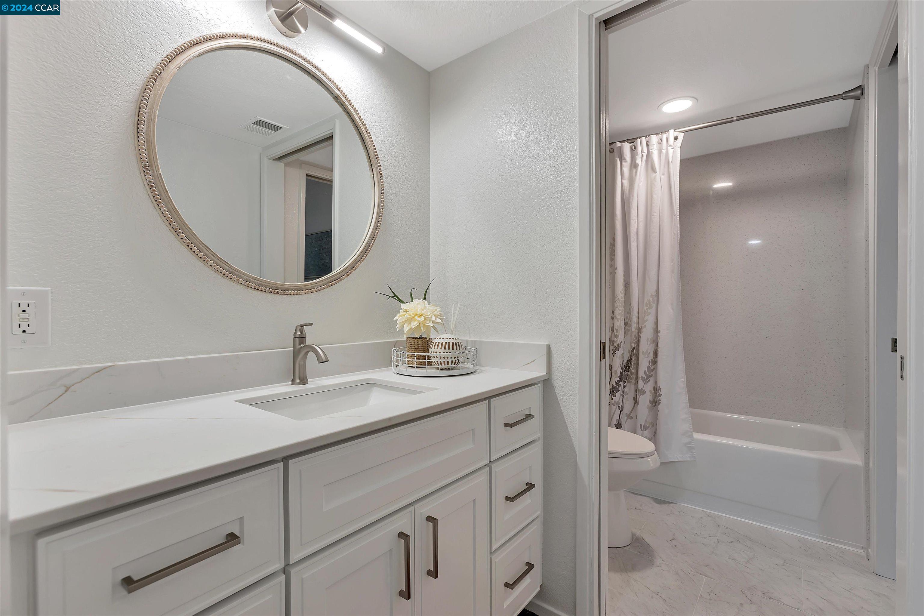 Detail Gallery Image 29 of 35 For 1600 Carmel Dr #8,  Walnut Creek,  CA 94596 - 2 Beds | 1 Baths