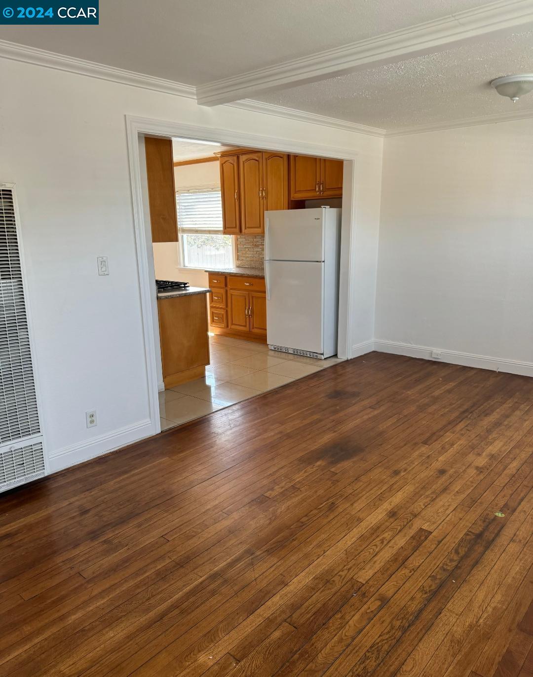Detail Gallery Image 8 of 26 For 688 Turpin Court, Richmond,  CA 94801-2647 - 3 Beds | 1 Baths