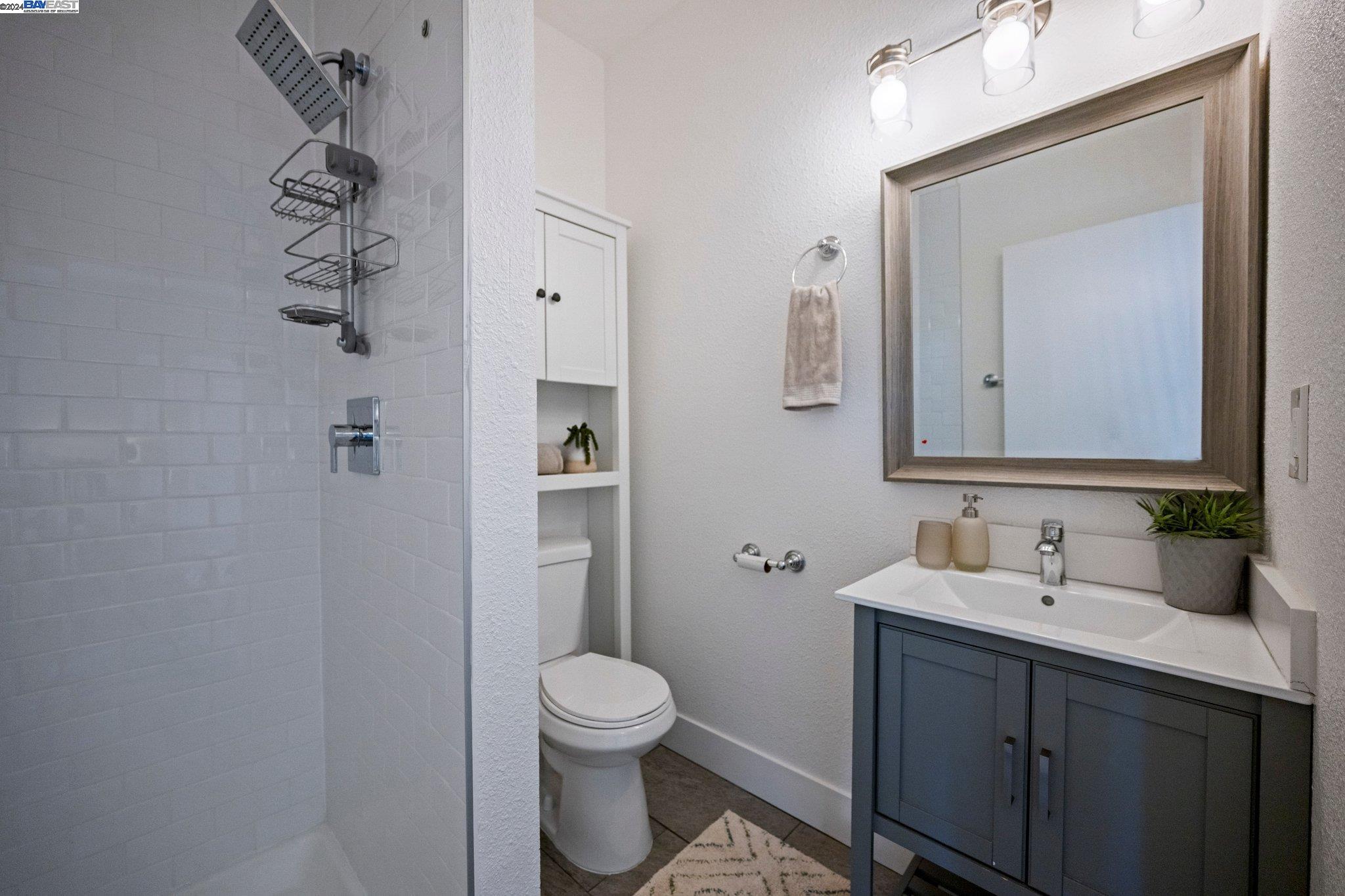Detail Gallery Image 24 of 52 For 2472 Cole St, Oakland,  CA 94601 - 3 Beds | 2 Baths