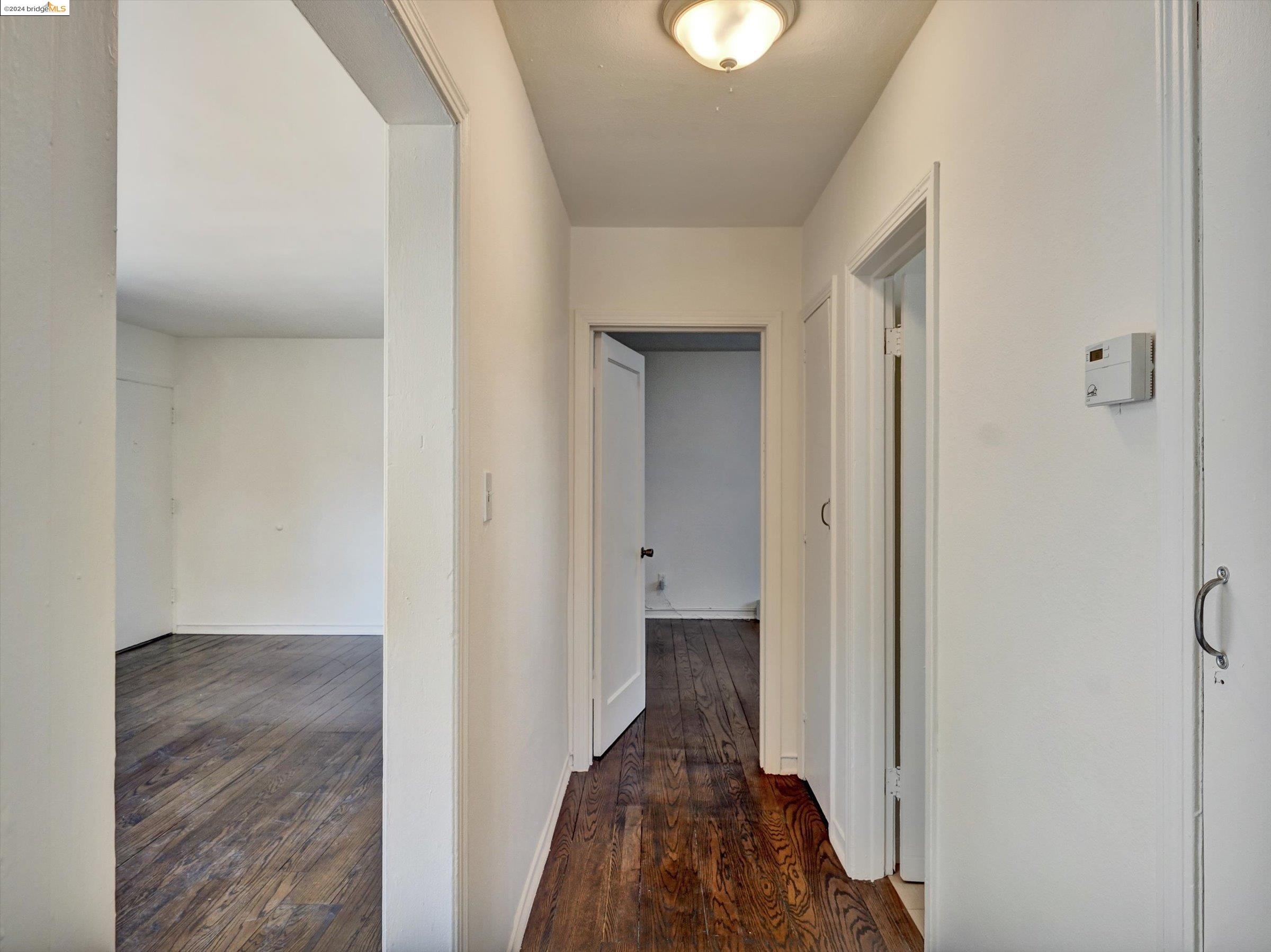 Detail Gallery Image 34 of 55 For 1051 61st St, Oakland,  CA 94608 - – Beds | – Baths