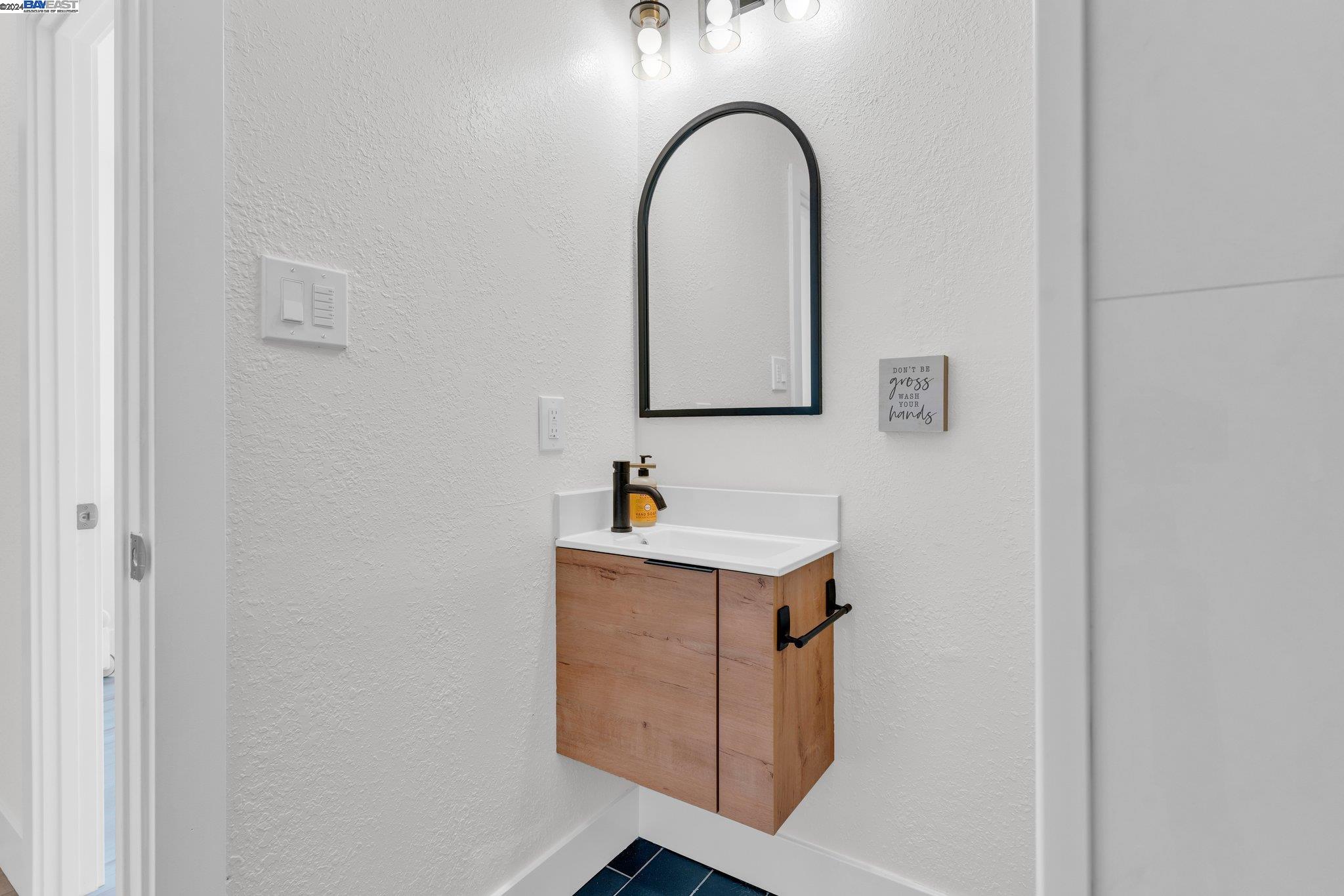 Detail Gallery Image 28 of 37 For 744 E 11th St, Pittsburg,  CA 94565-2702 - 3 Beds | 1 Baths